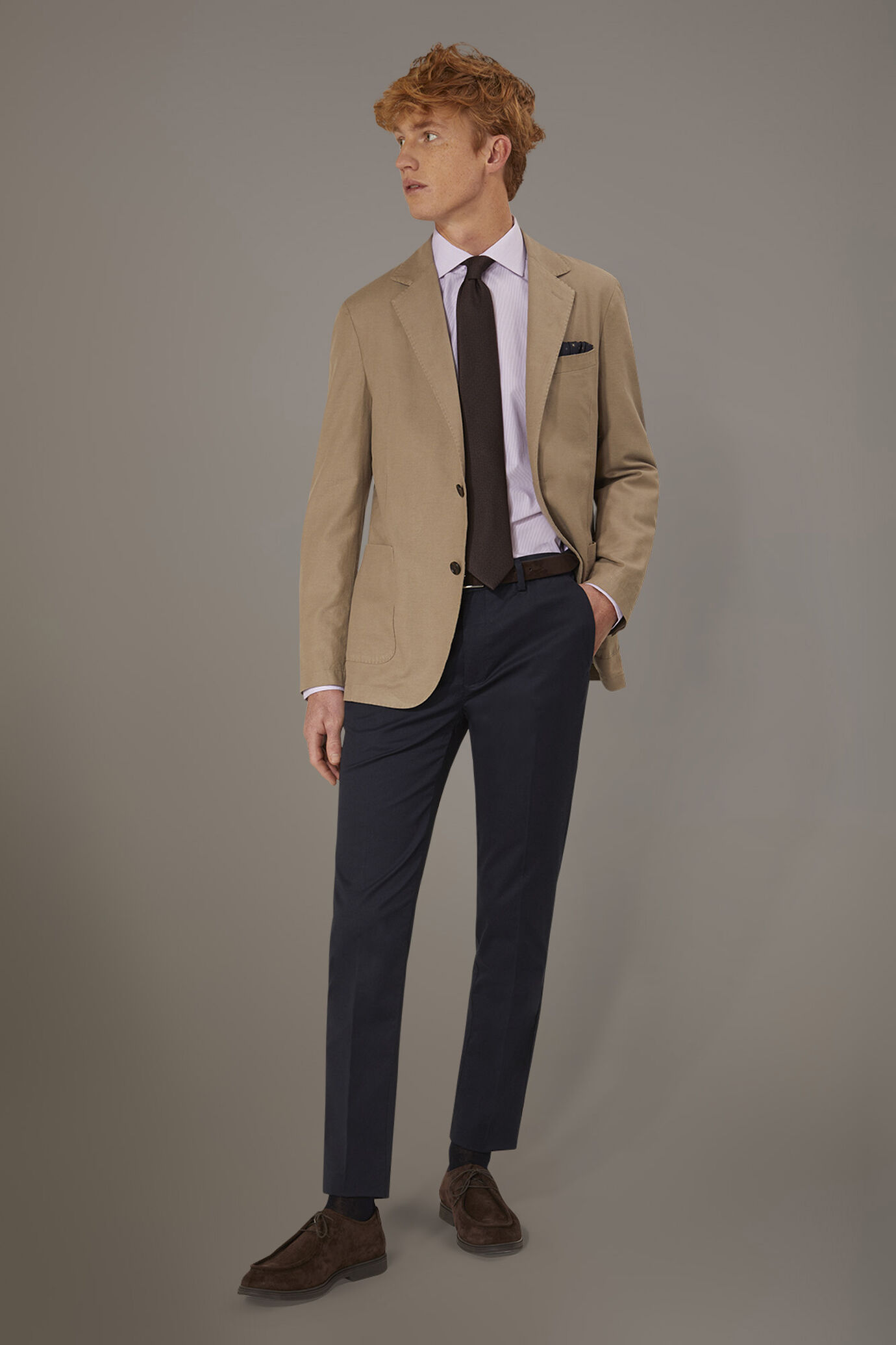 Pantalone chino regular fit costruzione twill