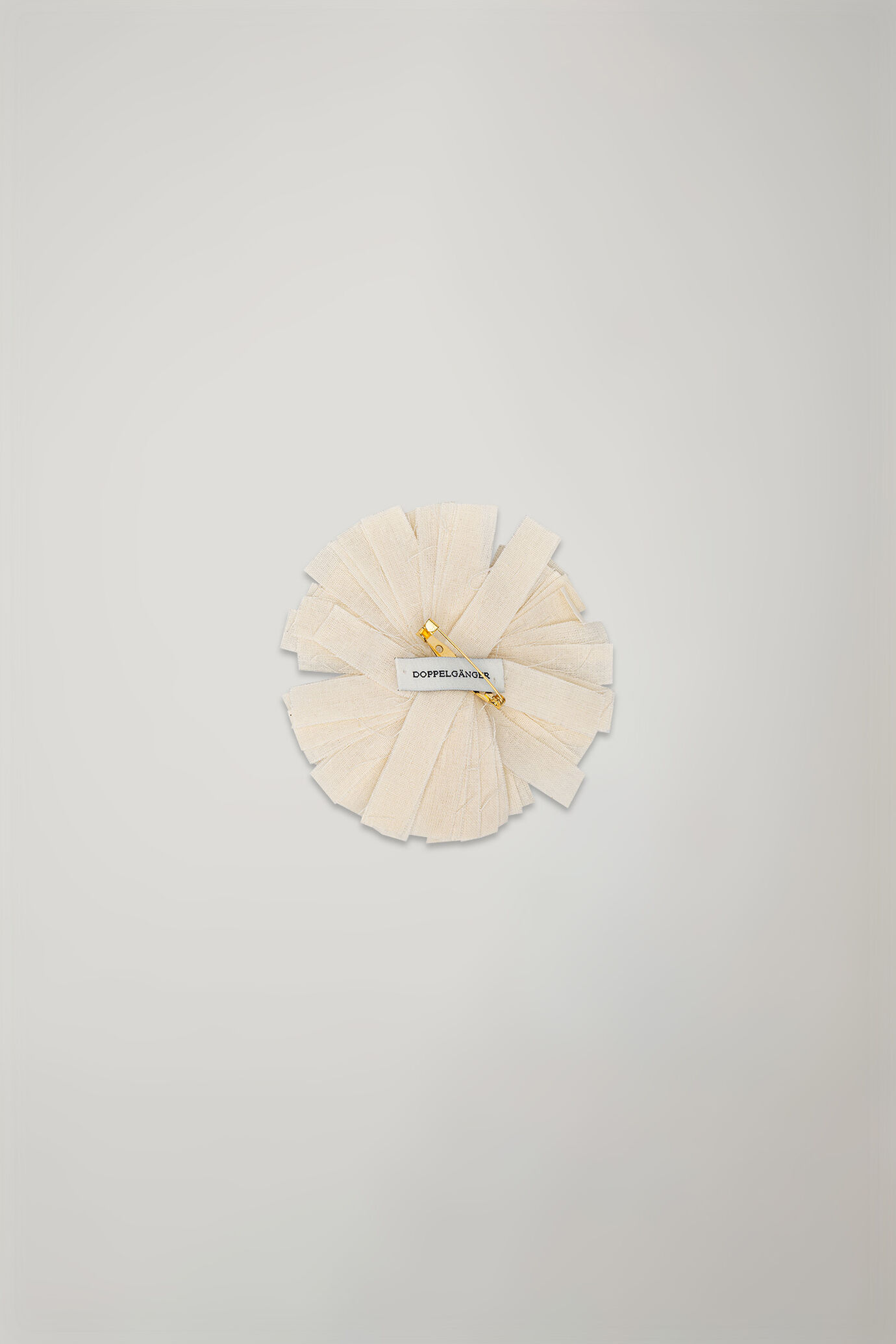Broche fleur en tissu 100 % coton image number 1