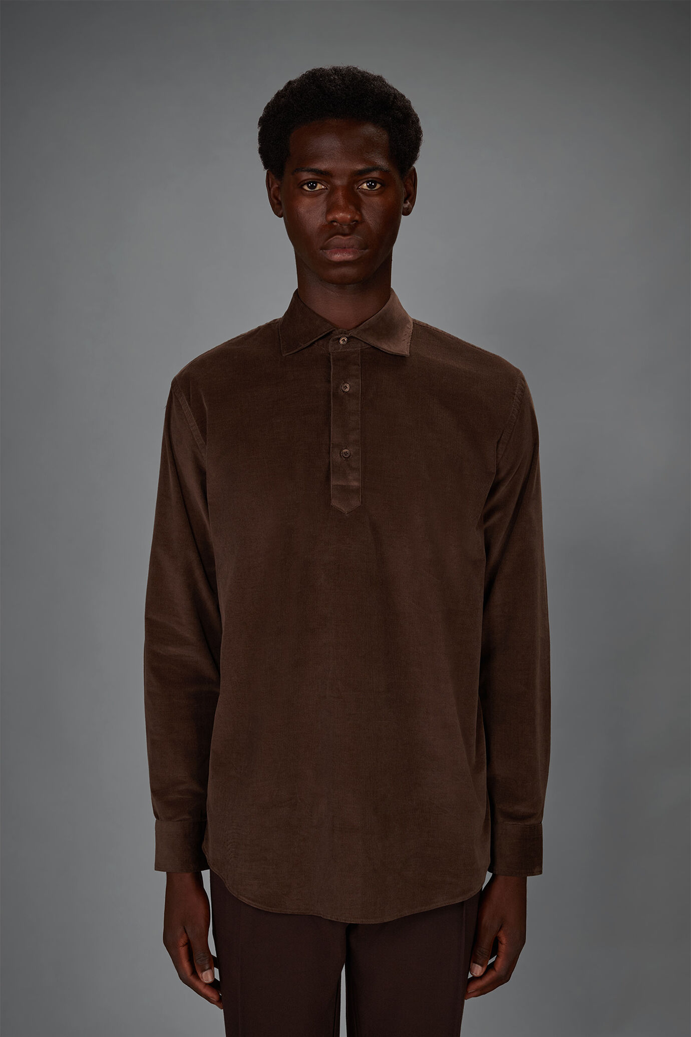 Men&rsquo;s 1000-ribbed velvet shirt image number 1