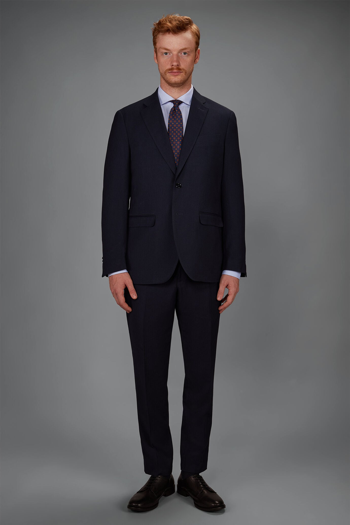Men's regular fit single-breasted suit in birdseye fabric image number 1
