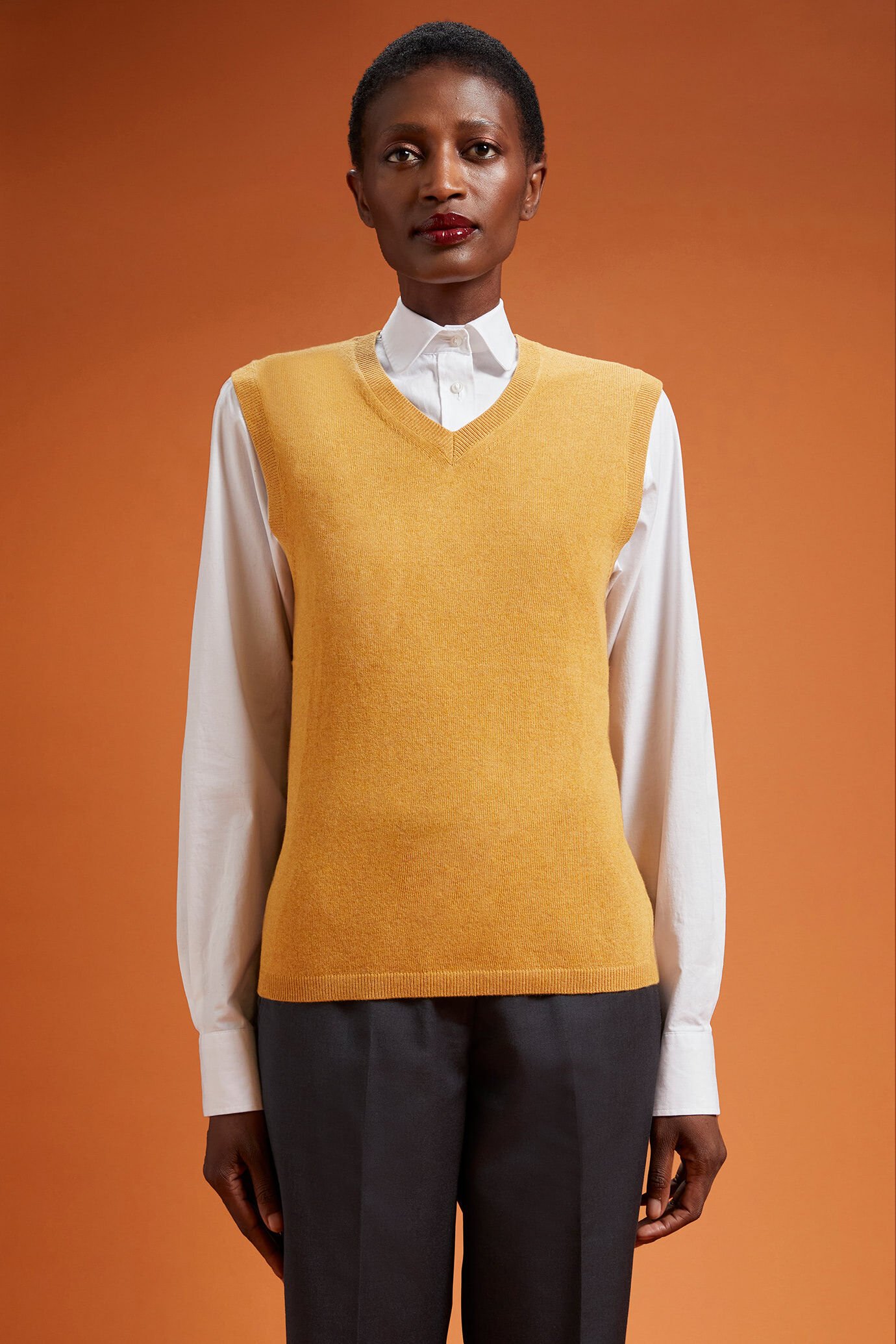 Gilet donna in maglia con scollo a v misto lana e cachemire regular fit