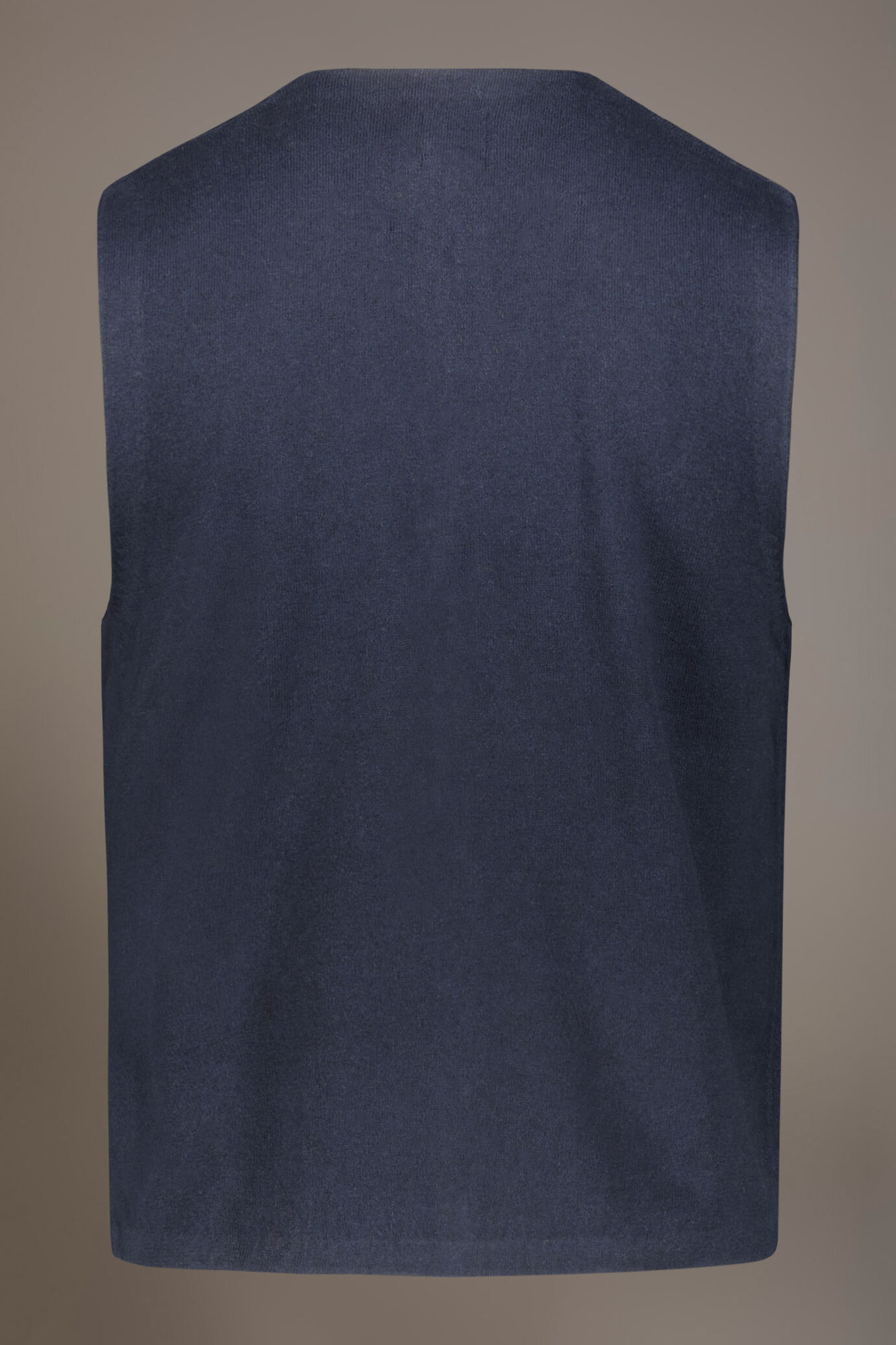 Gilet classico a maglia scollo a V misto lana image number 4