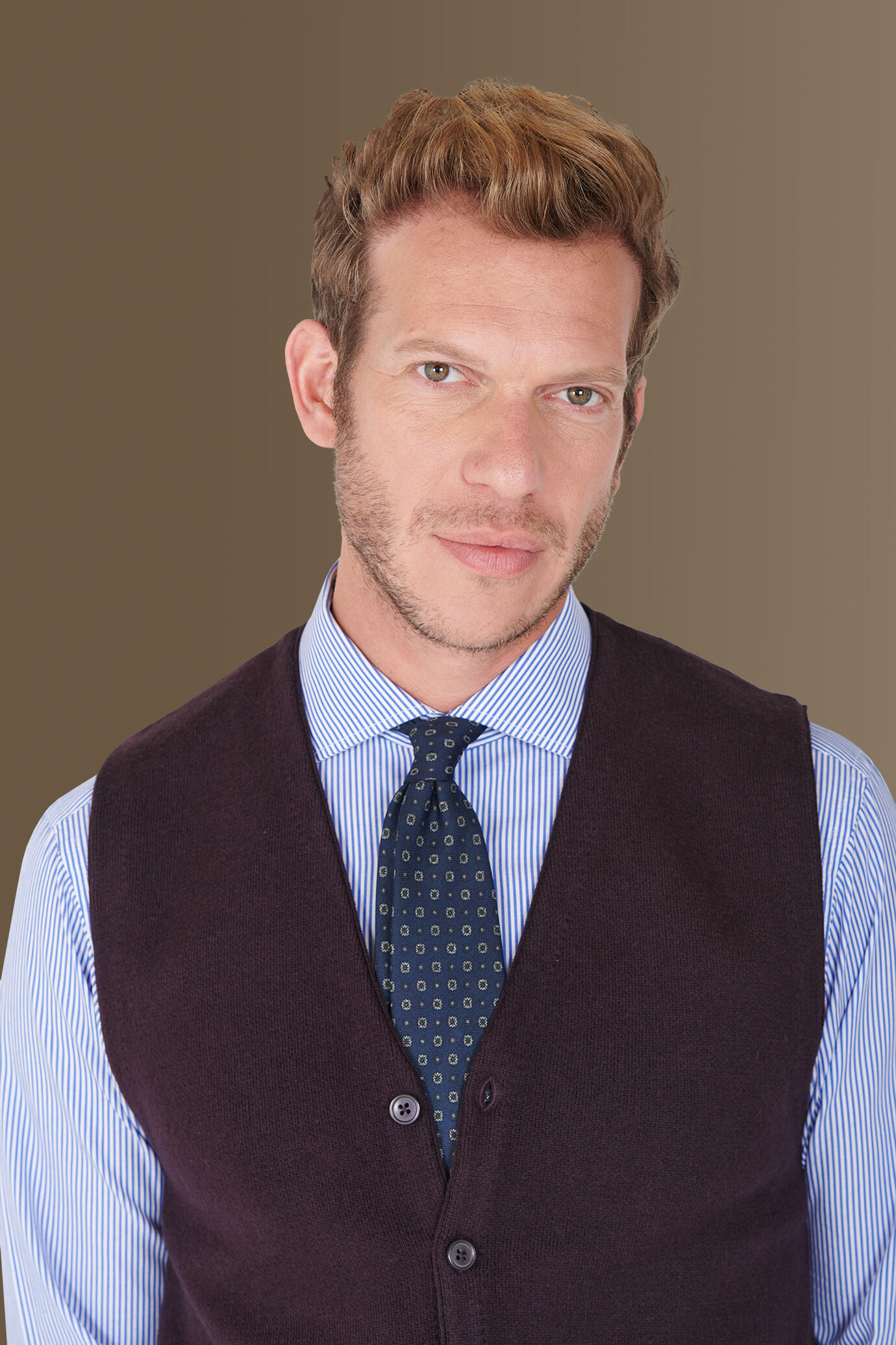 Gilet monopetto in maglia misto lana e cotone image number 2