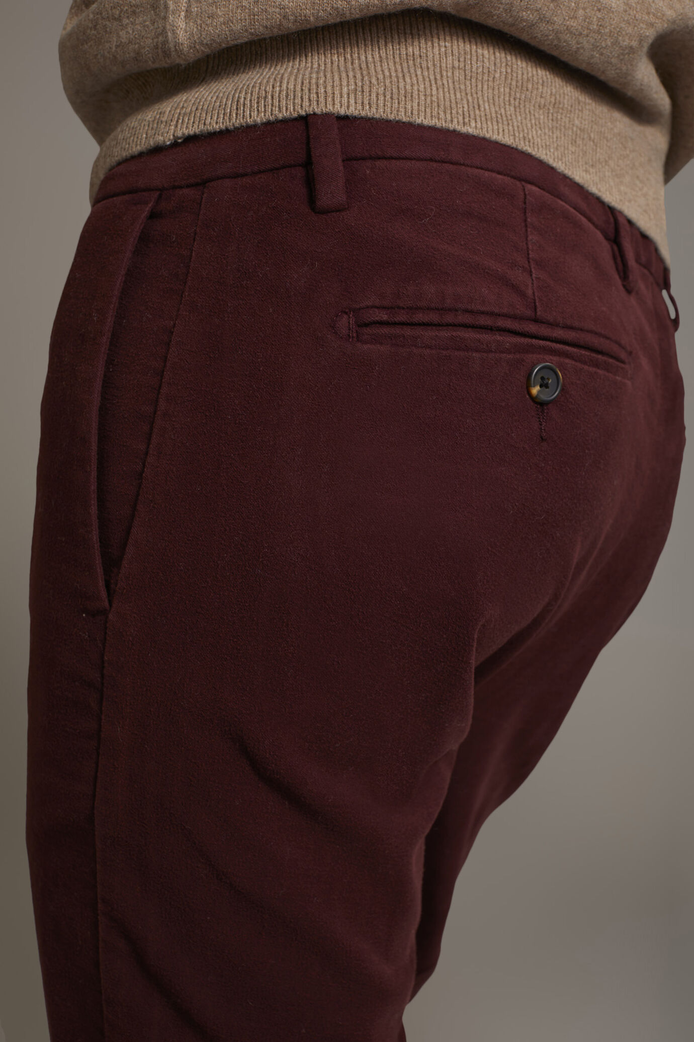 Regular fit chino trousers in moleskin fabric image number 4