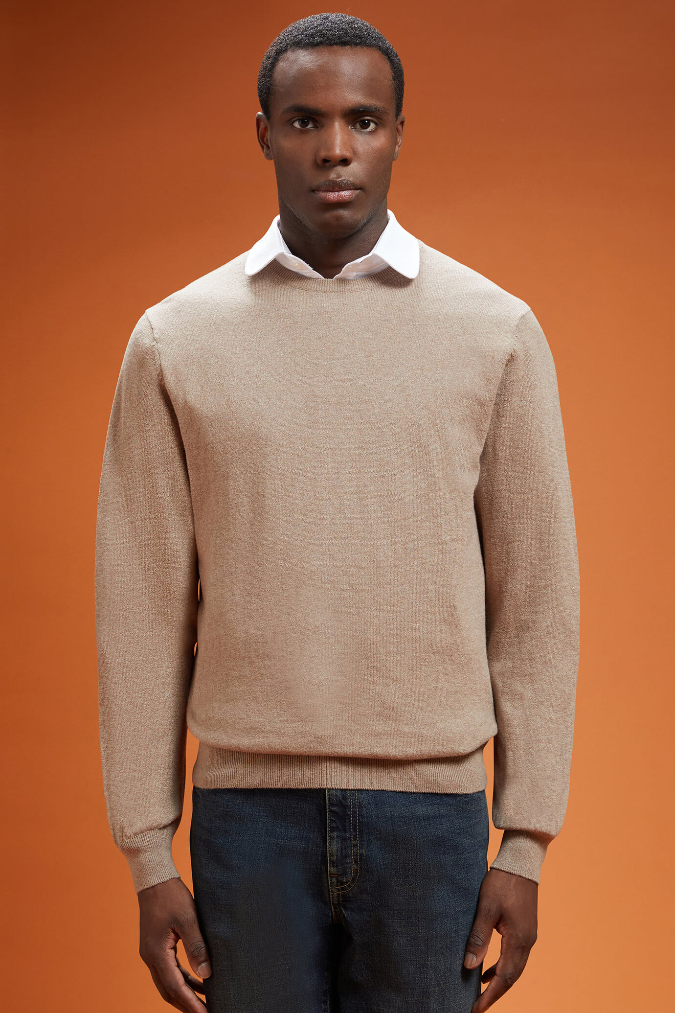 Pull homme à col rond, en laine et coton, coupe classique image number 0