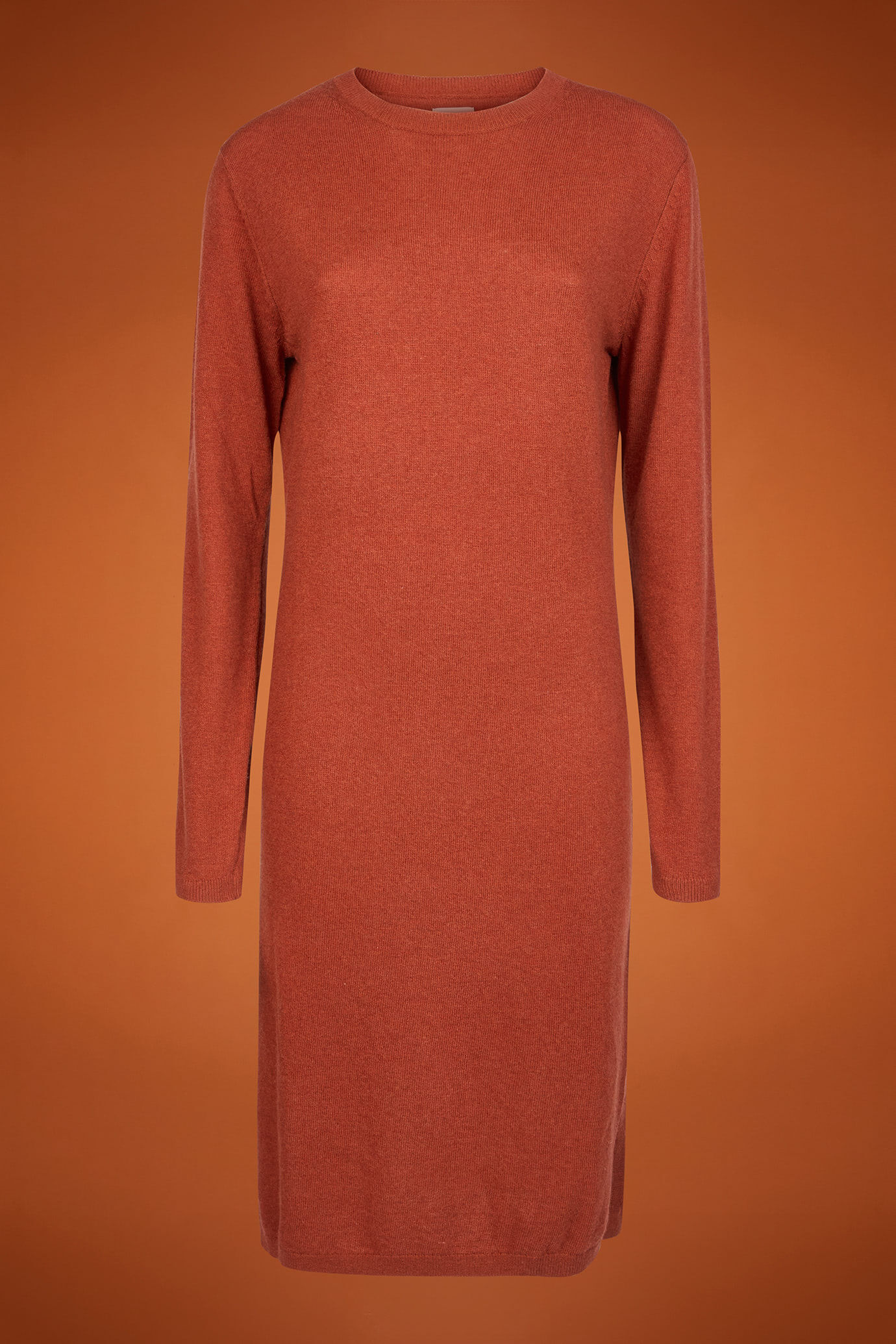 Women's regular fit crew neck knitted dress with side slits image number 4