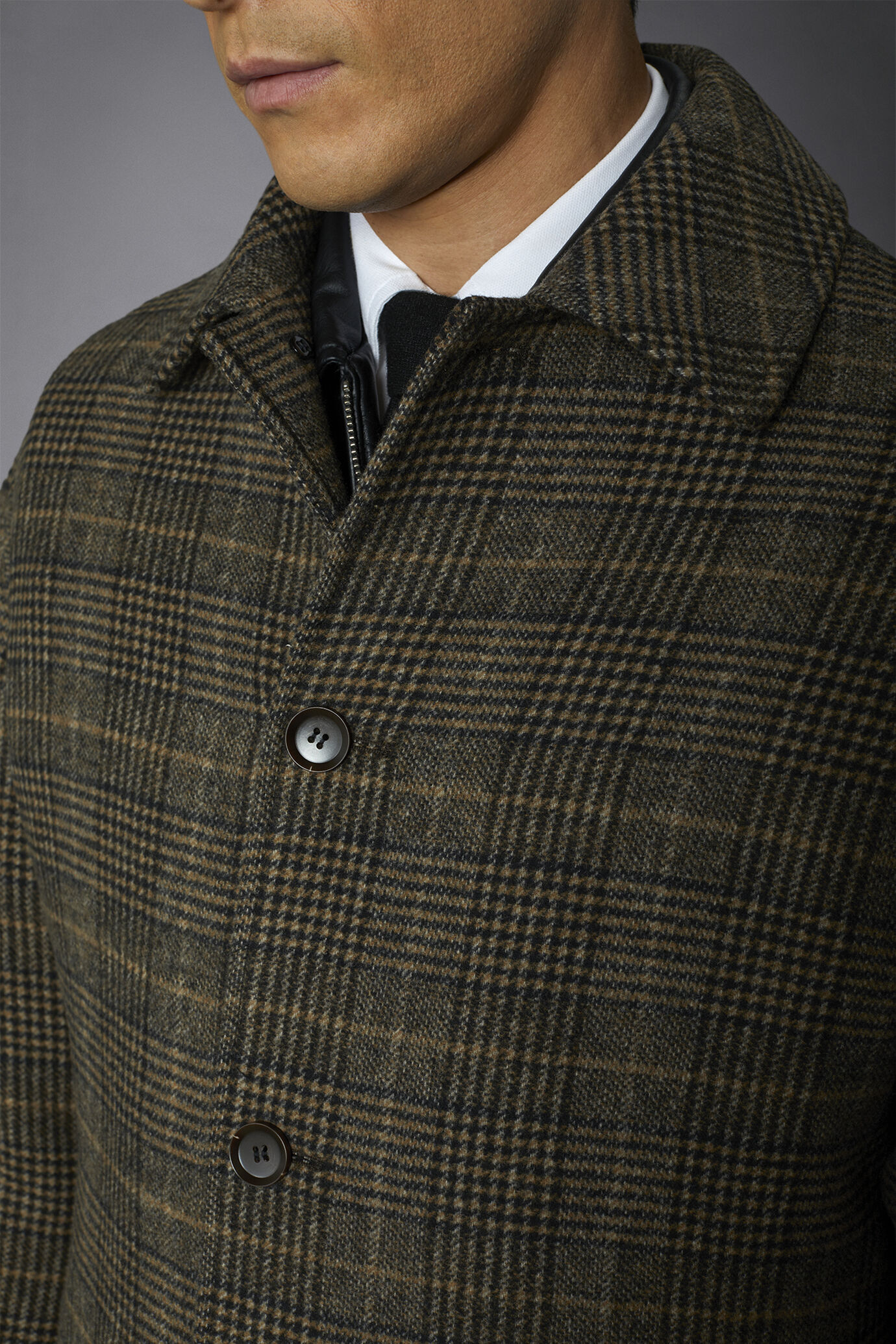 Men's wool-blend single-breasted checked loden coat image number 3