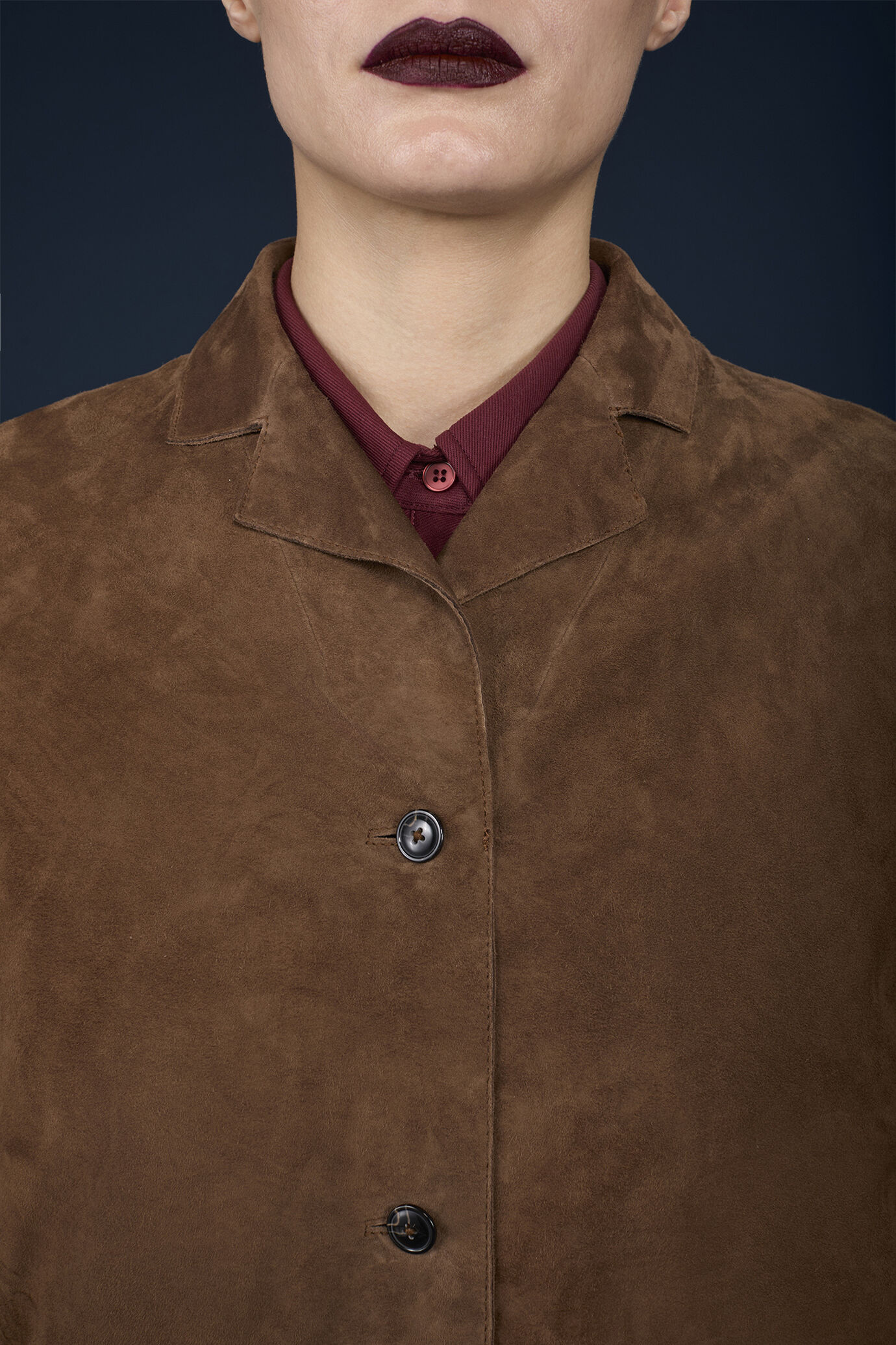 Women's regular fit short jacket in 100% genuine suede image number 2