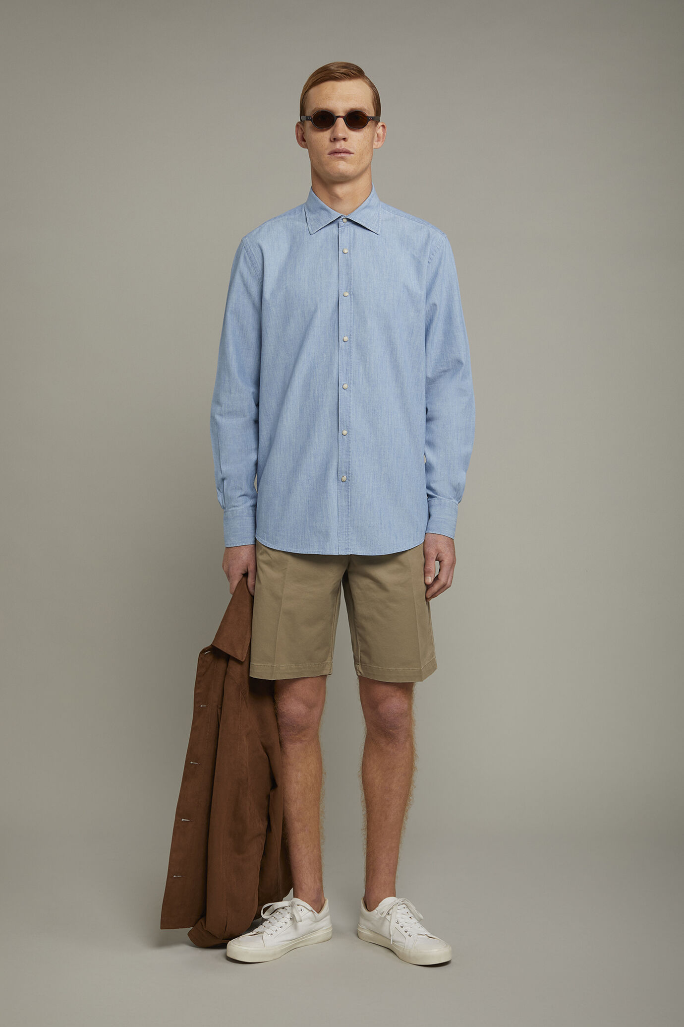 Bermuda classique pour homme tissu en serg&eacute; coupe r&eacute;guli&egrave;re image number 0