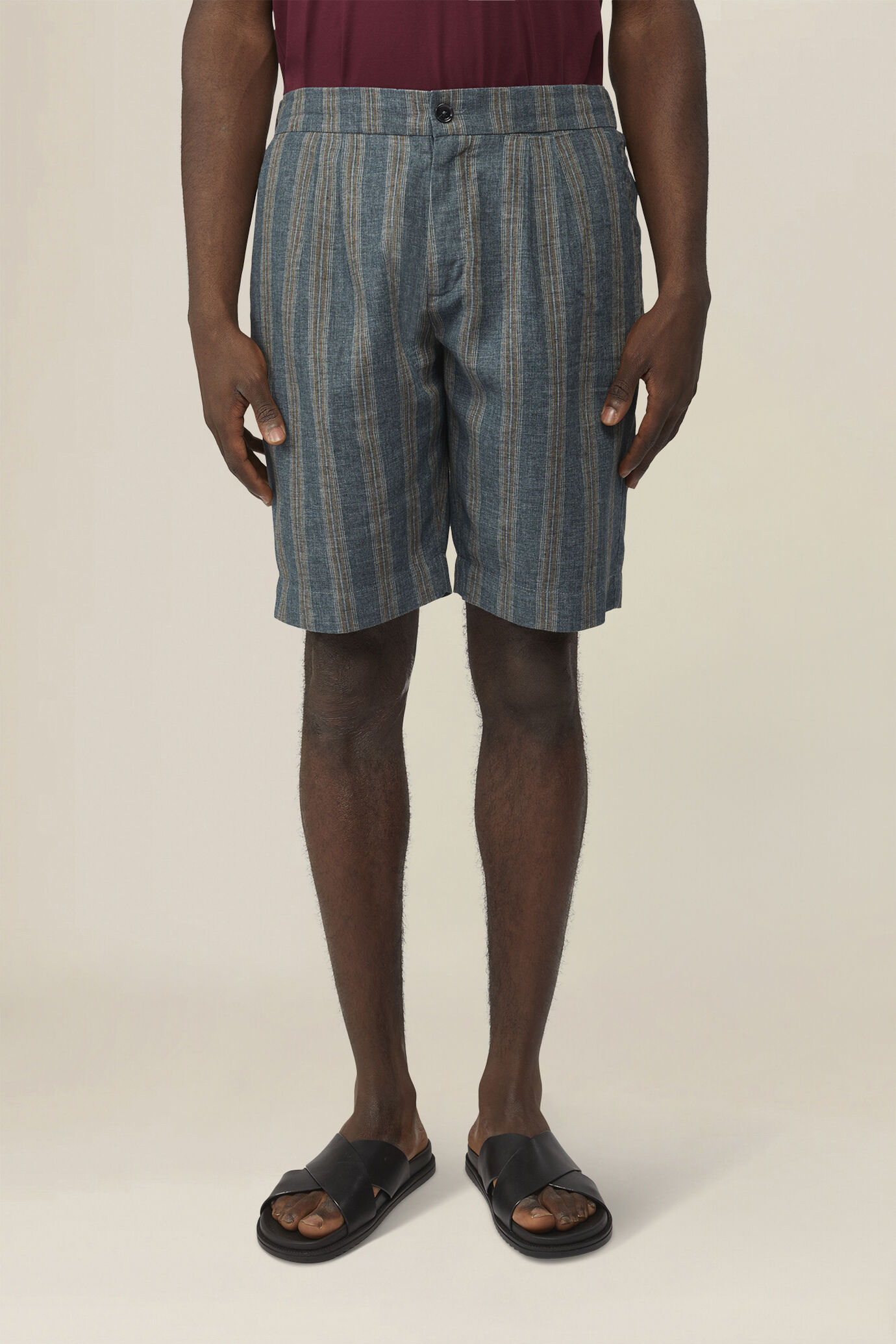 Bermuda homme en lin m&eacute;lang&eacute;, coupe classique image number 1