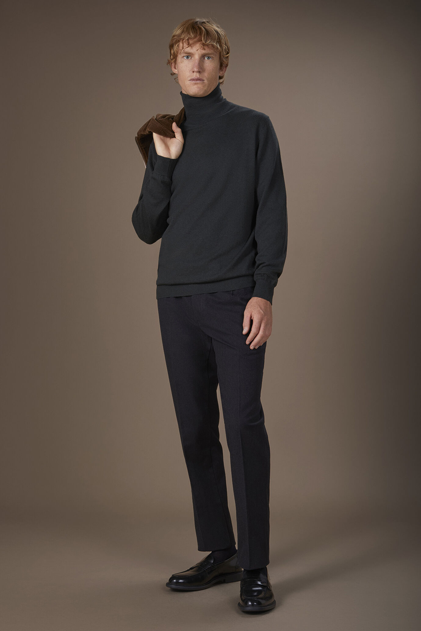 Herren-Pullover mit hohem Ausschnitt aus Baumwolle in normaler Passform image number 1