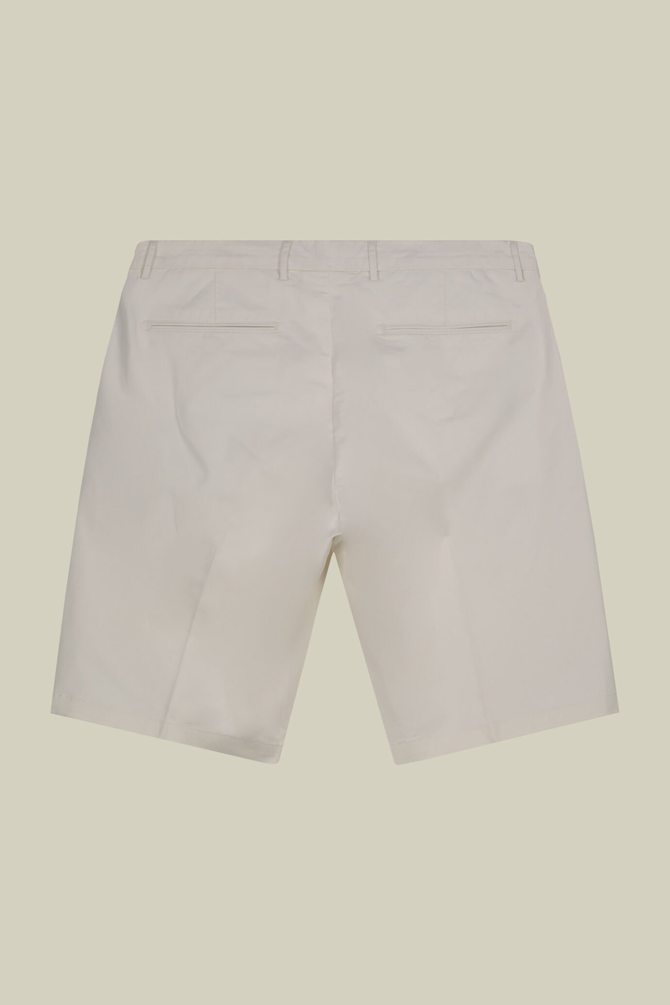 Bermuda uomo classico costruzione twill image number 1