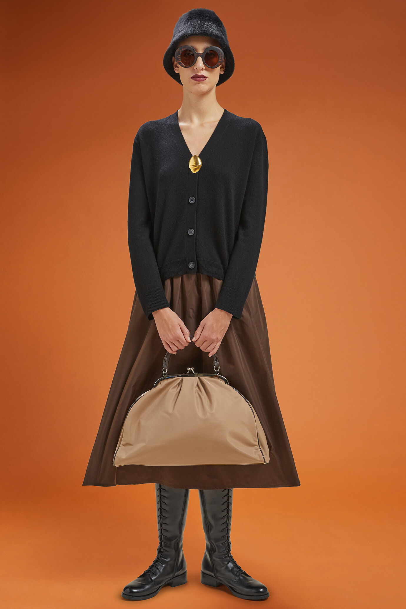 Cardigan donna girocollo 100% cachemire regular fit image number 1