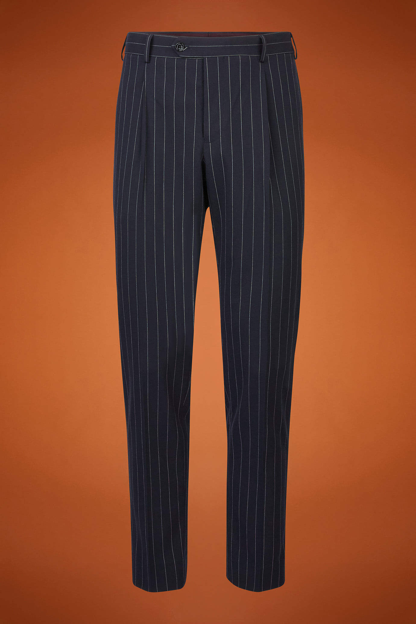 Abito uomo monopetto con giacca classica con rever a lancia in tessuto gessato regular fit image number 6