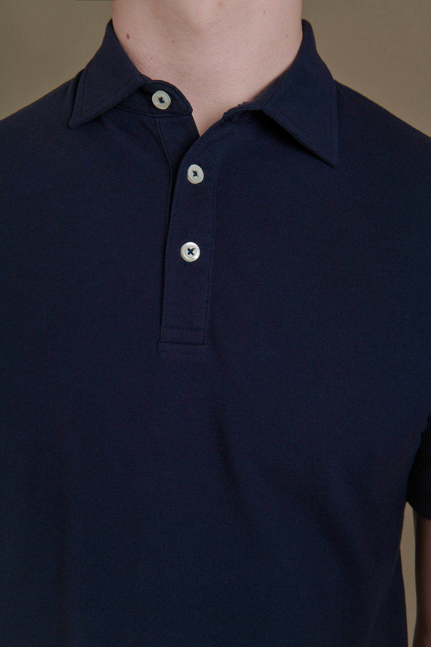 Short sleeves polo cotton piquet image number 2
