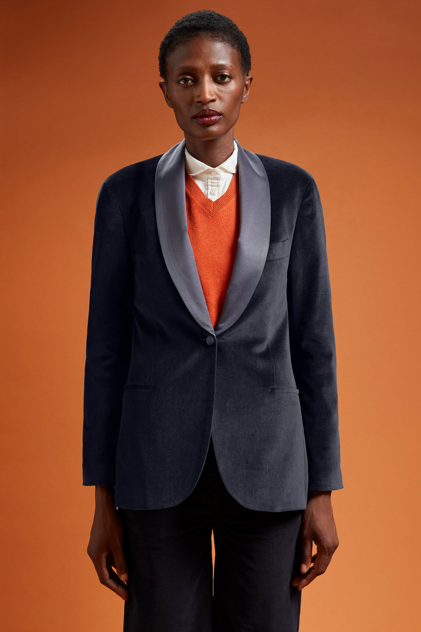 Women's regular fit dinner jacket in smooth velvet image number 0