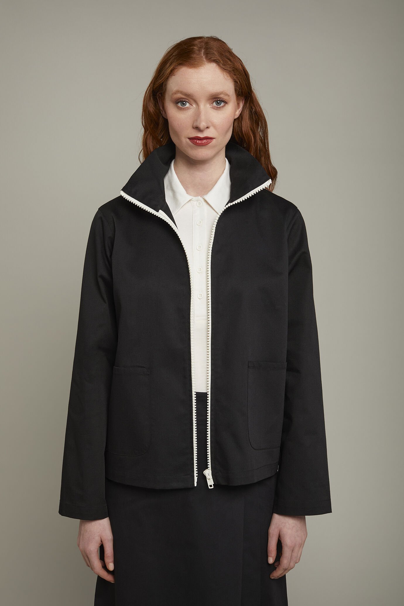 Giubbino donna con zip regular fit image number 2