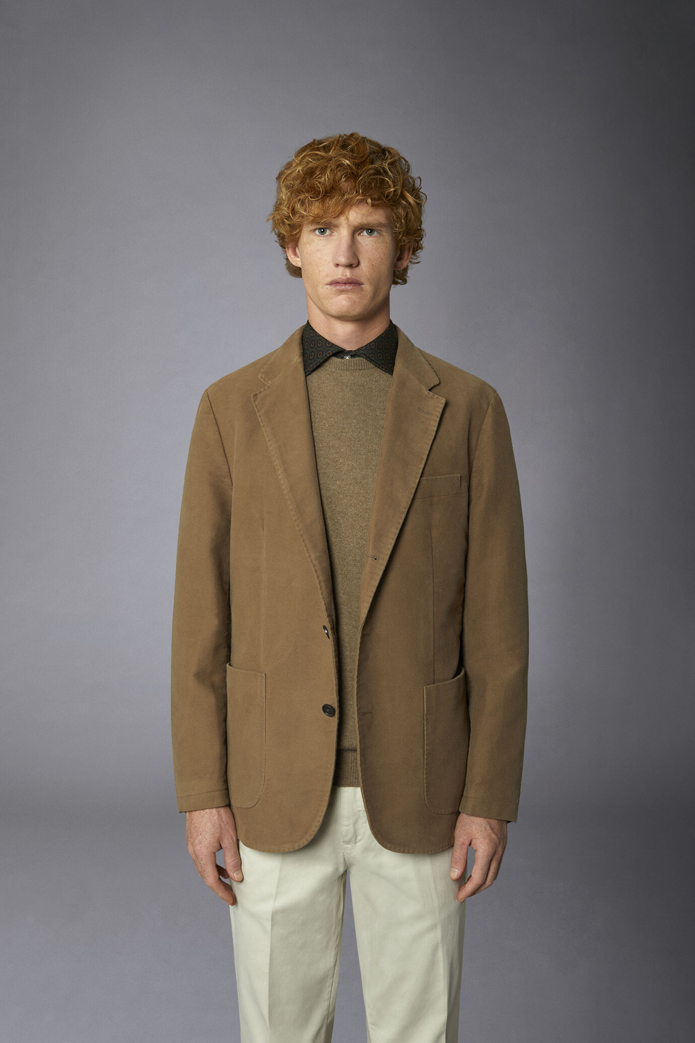 Men's single-breasted jacket in plain moleskin fabric regular fit image number 2