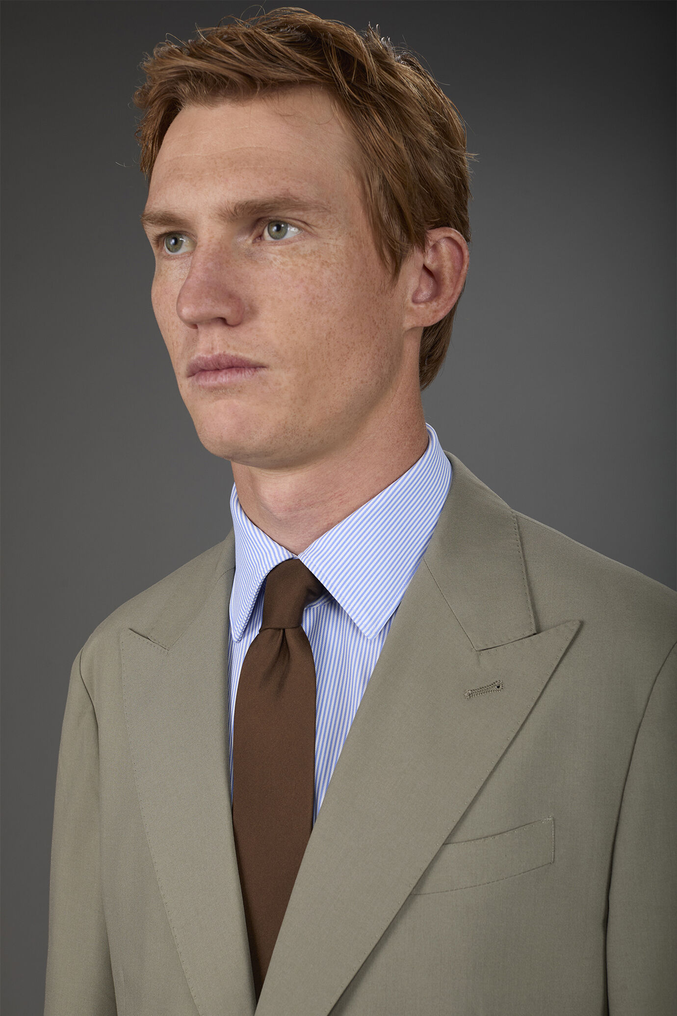 Cravate homme en soie unie image number 0