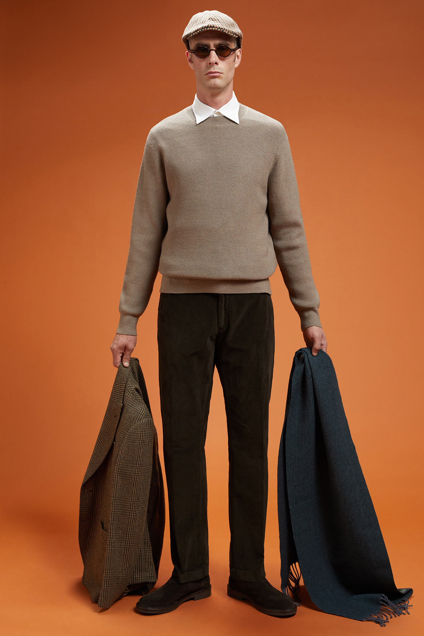 Pantalone classico uomo in velluto 1000 righe regular fit image number 0