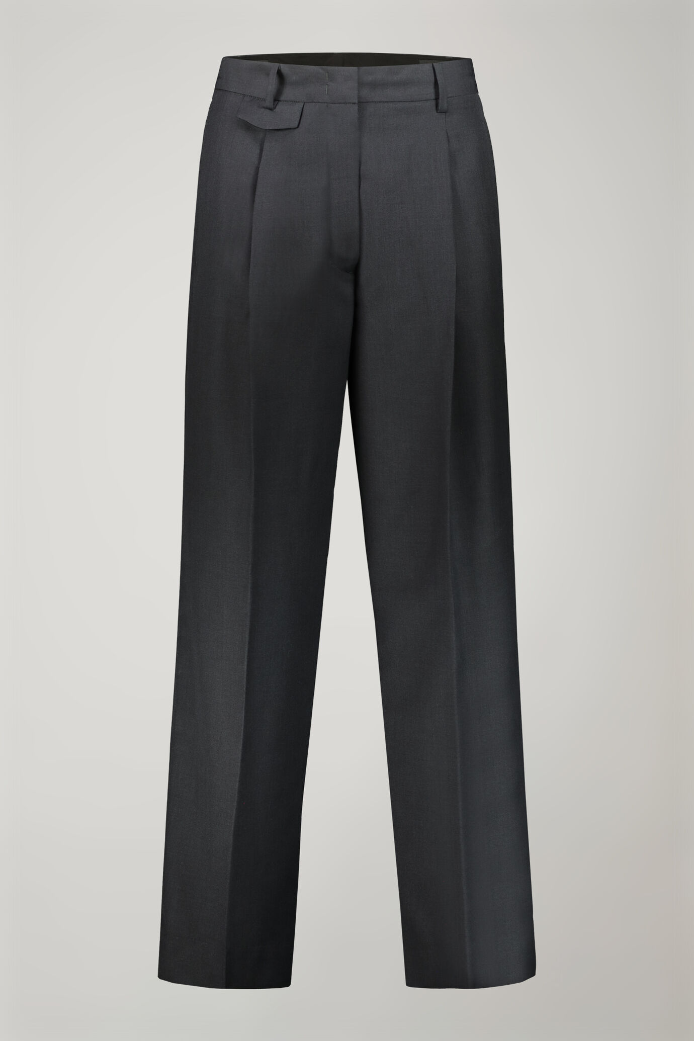 Women's plain pants with elastic on the sides image number 5