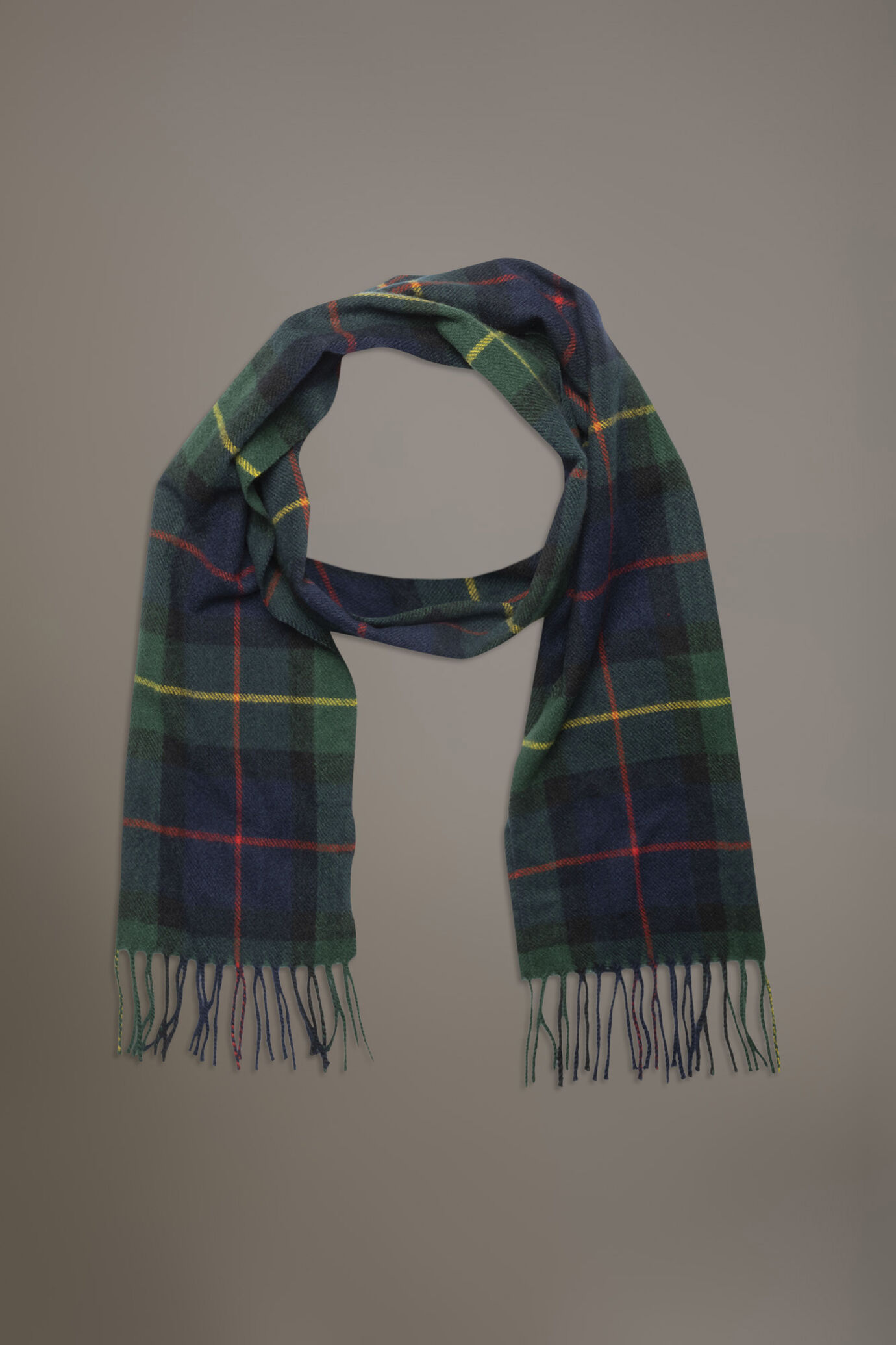 Tartan design shawl image number 0