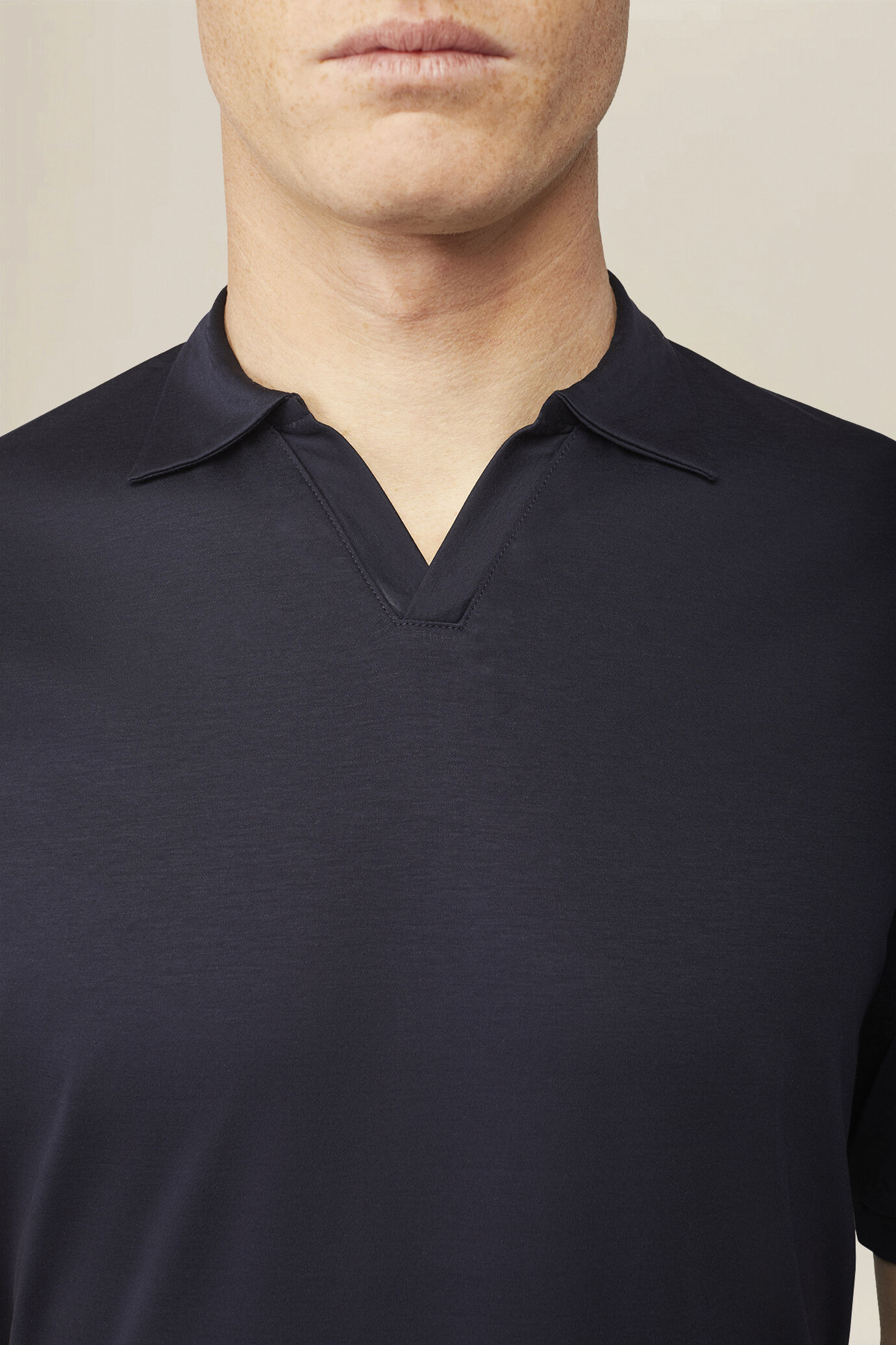 Men's polo shirt with Derby collar in 100% cotton, regular fit image number 2