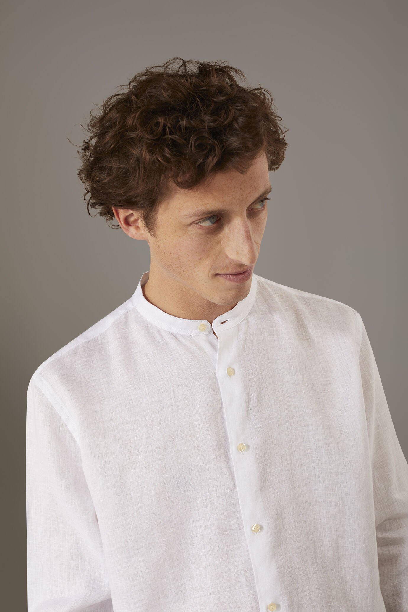 Camicia casual collo coreana comfort fit 100% lino image number 1
