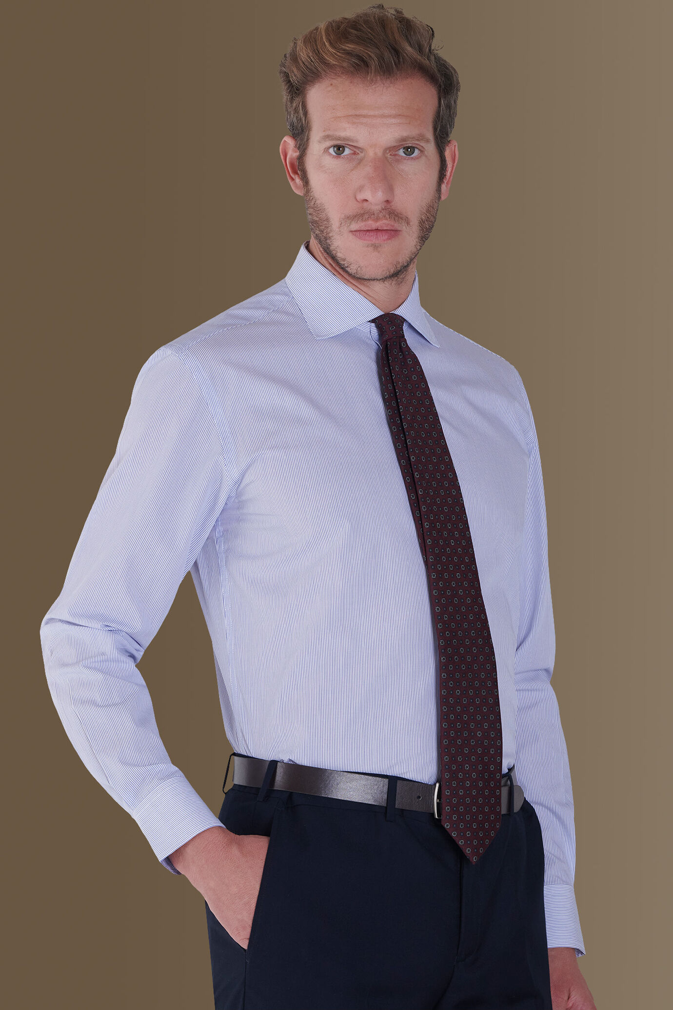 Camicia classica collo francese uomo 100% cotone tinto filo a righe image number 0