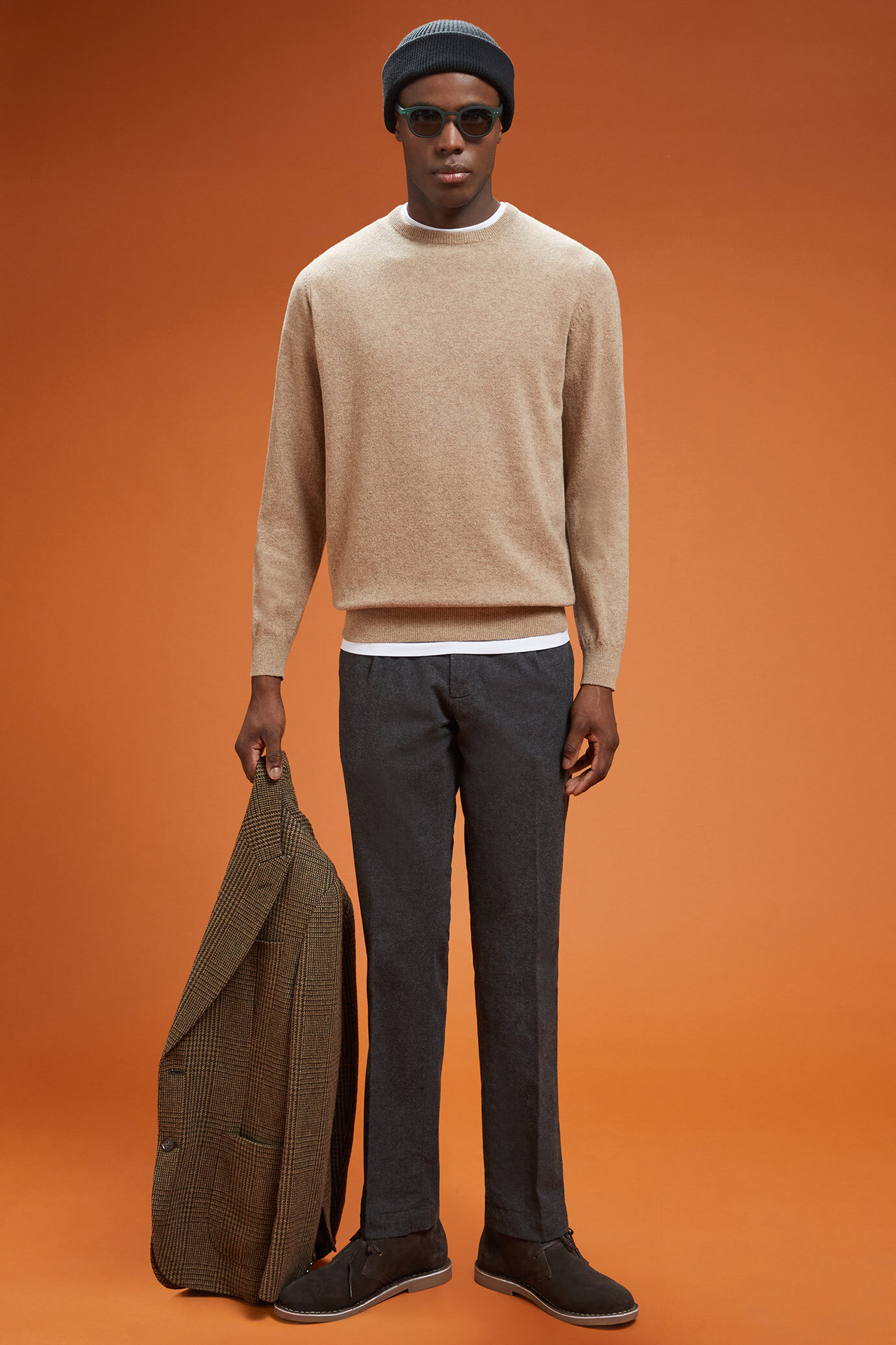 Herren-Pullover aus Lammwolle in normaler Passform image number 1