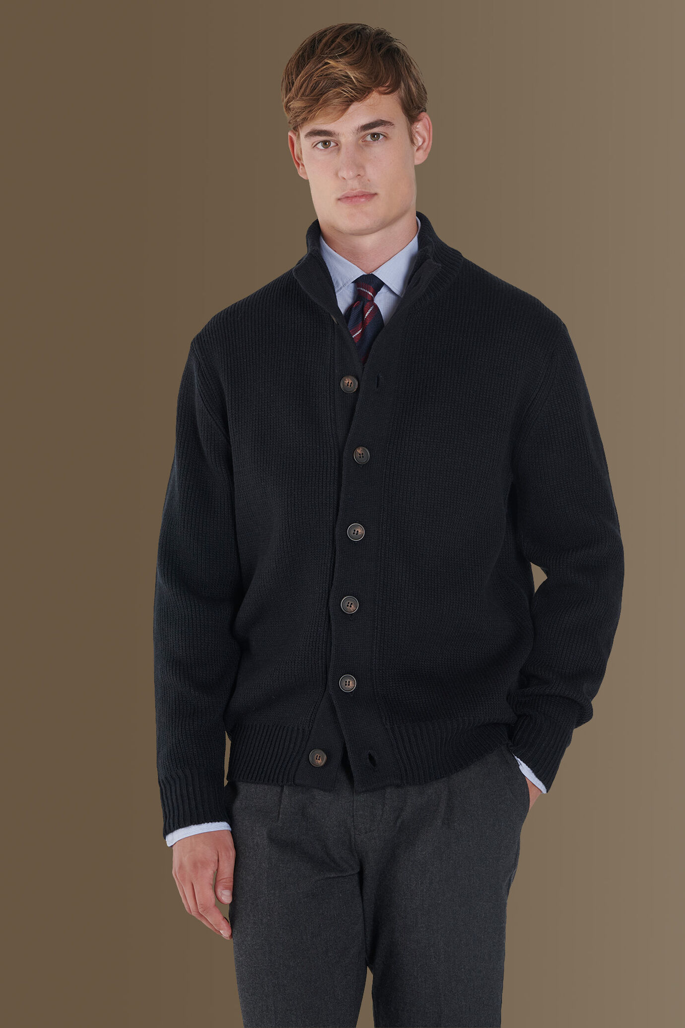 Cardigan con collo alto image number 0