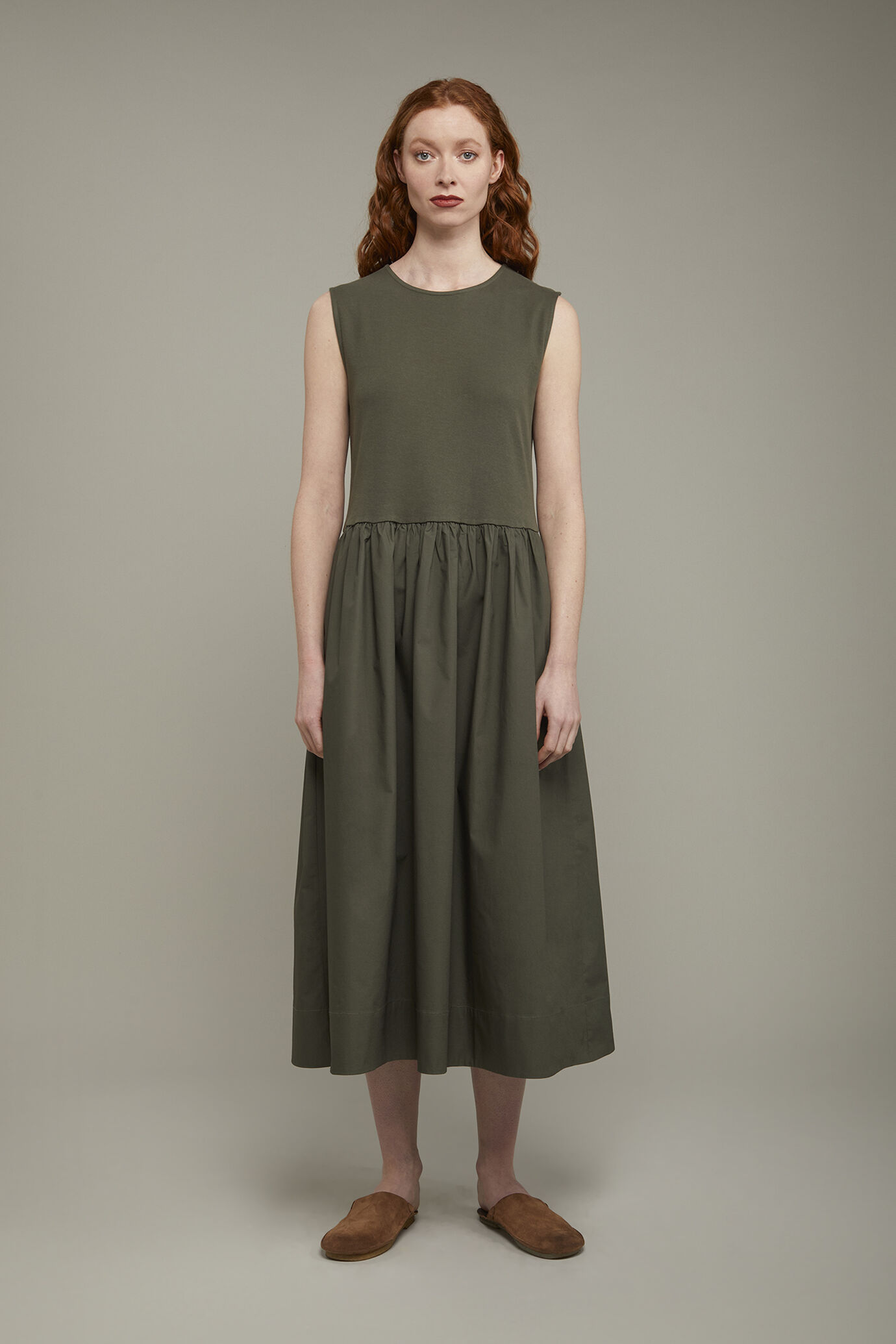 Robe midi femme, sans manches en 100&nbsp;% jersey de coton, coupe r&eacute;guli&egrave;re image number 2