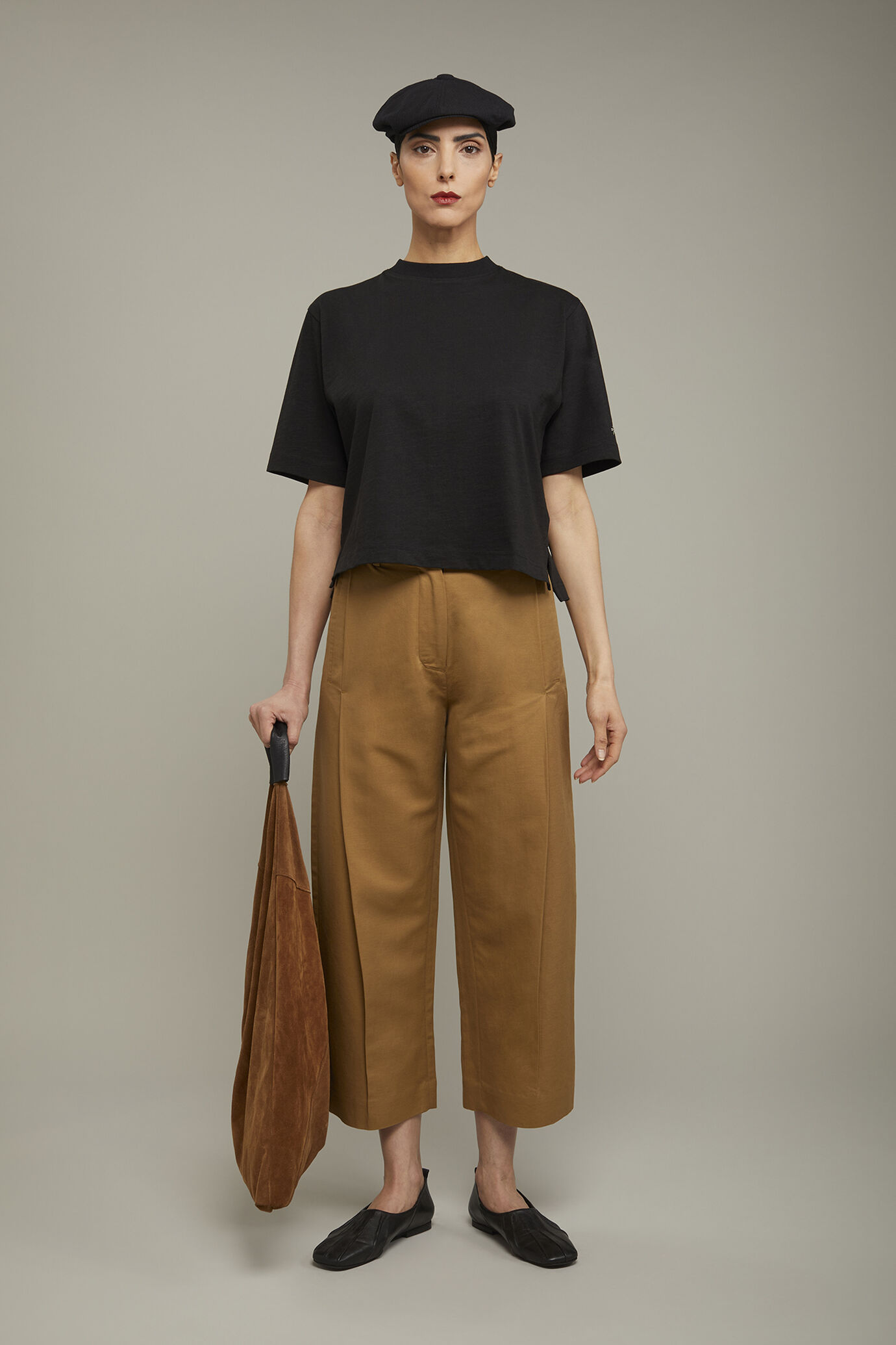 Damen-T-Shirt mit Rundhalsausschnitt aus 100 % Baumwolle in normaler Passform image number 0