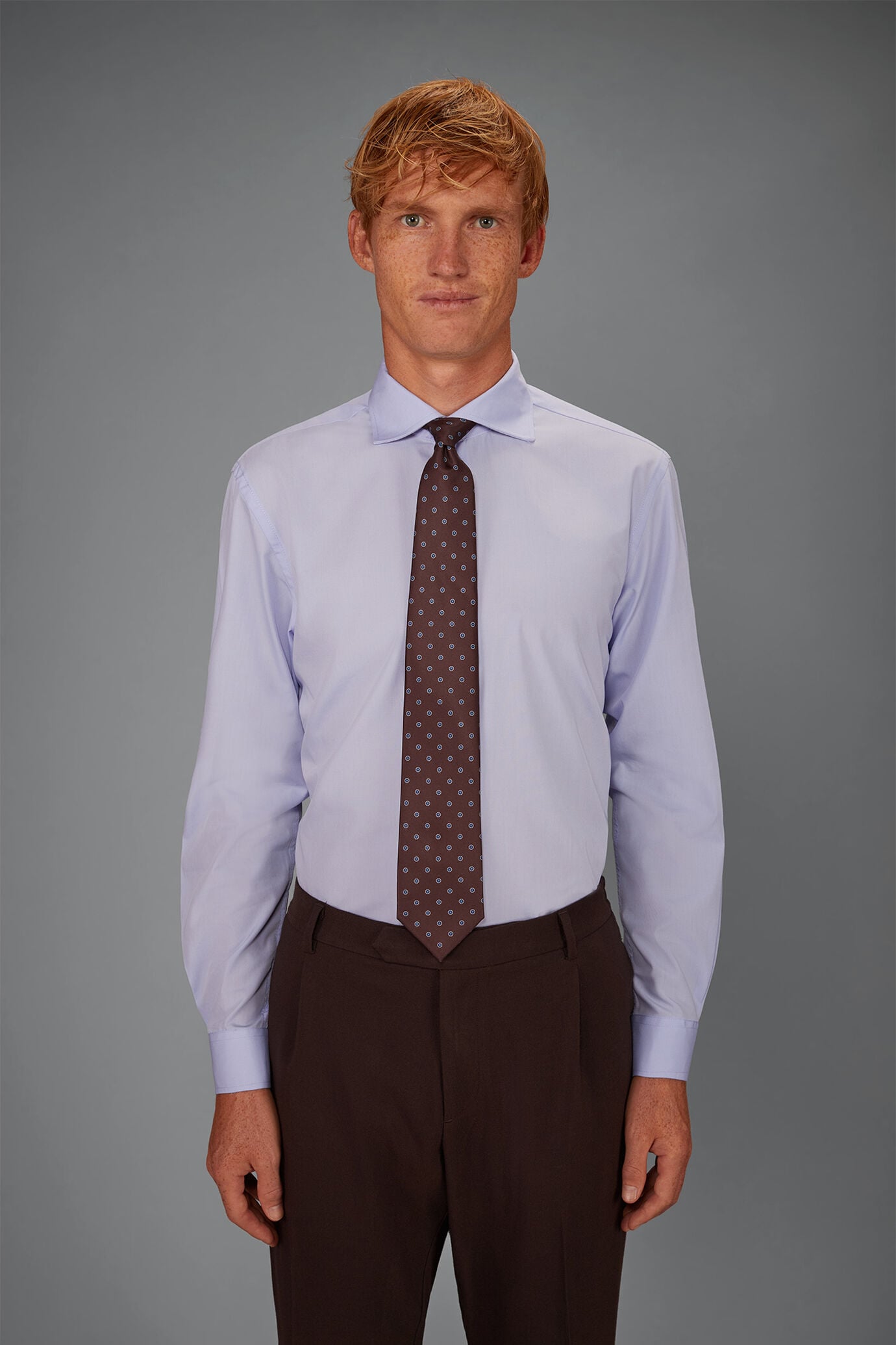 Camicia classica collo francese uomo tinta unita image number 1