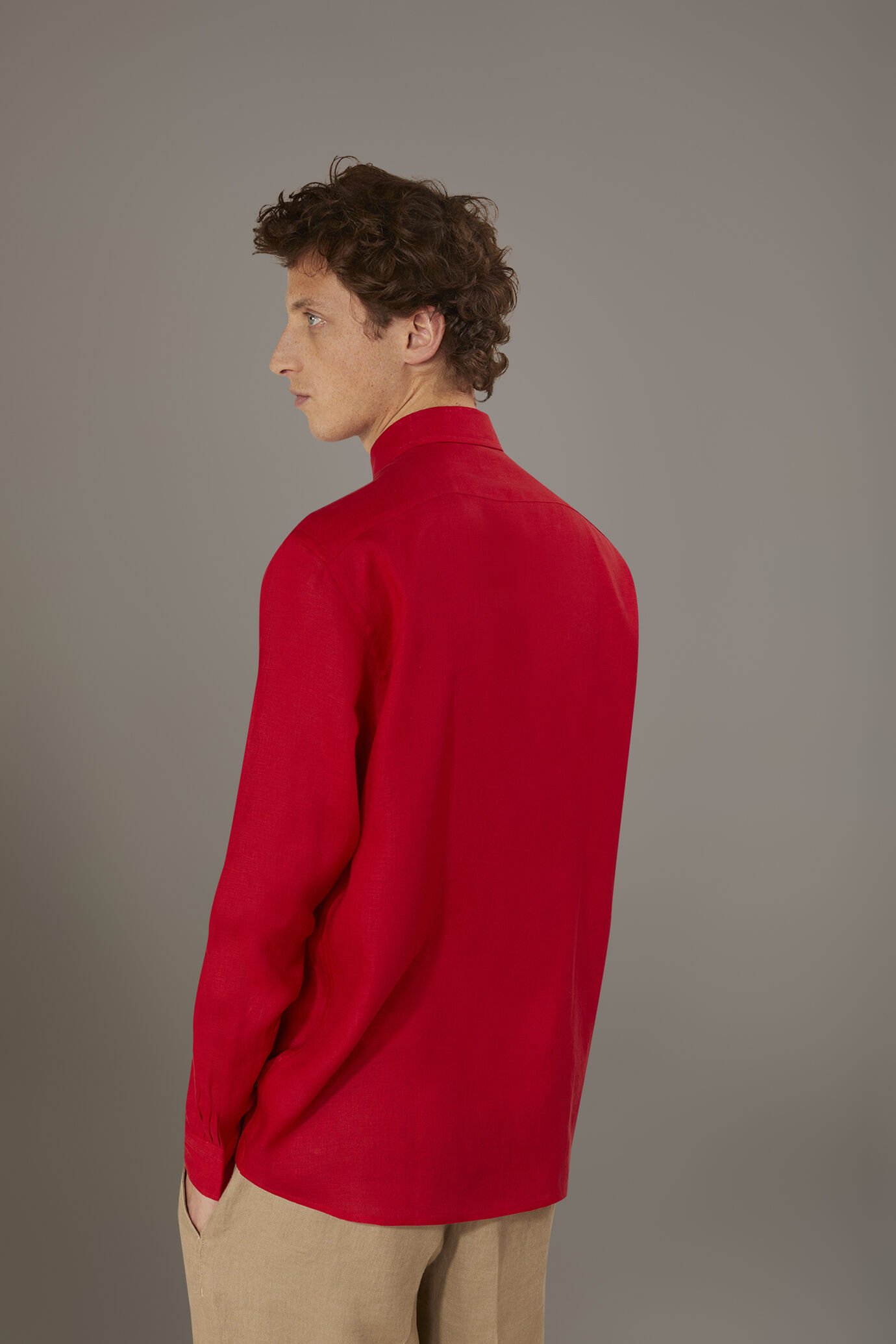 Chemise classique col français fit confortable lin et coton image number 2