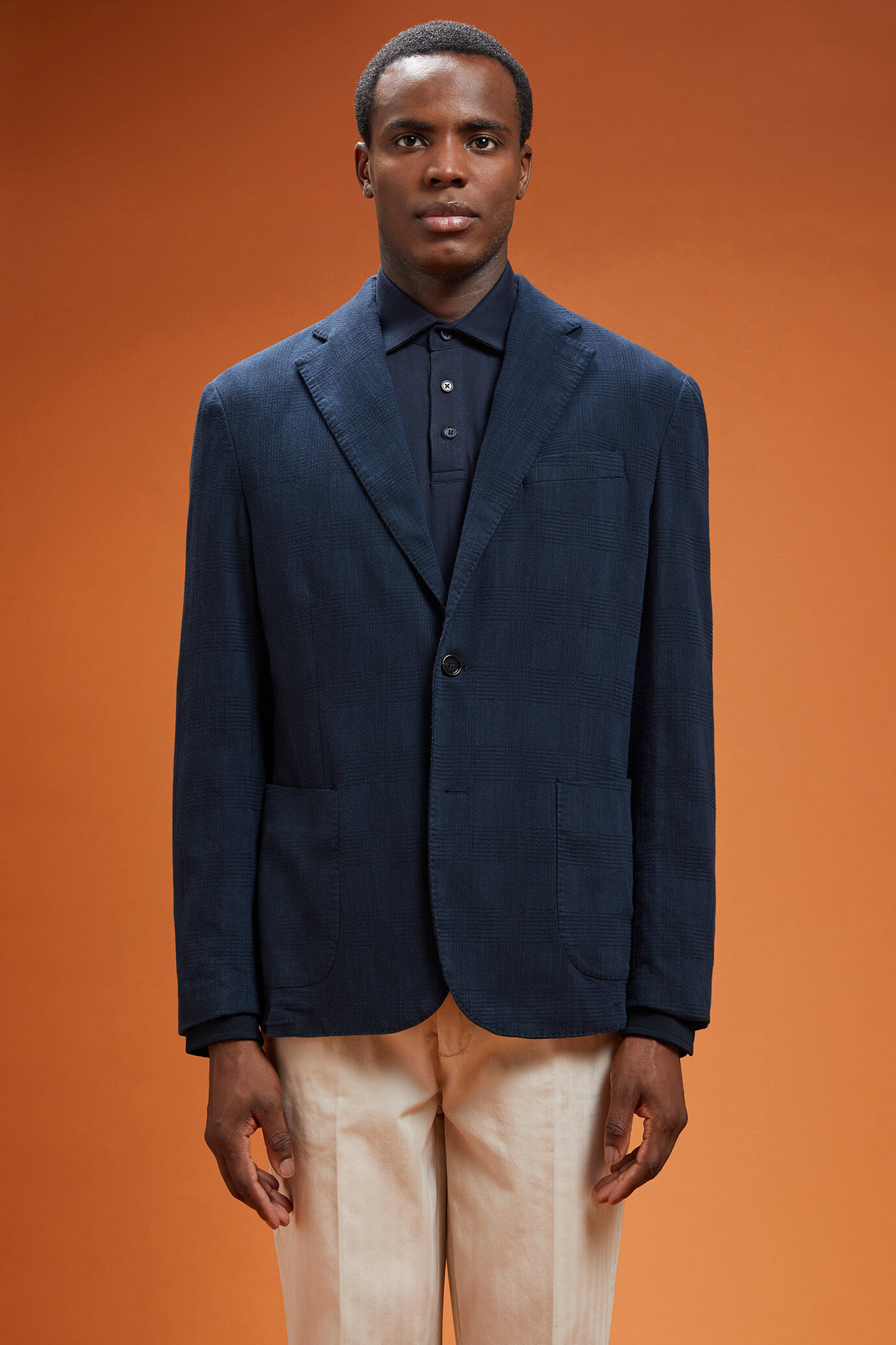 Men's unlined single-breasted blazer with patch pockets