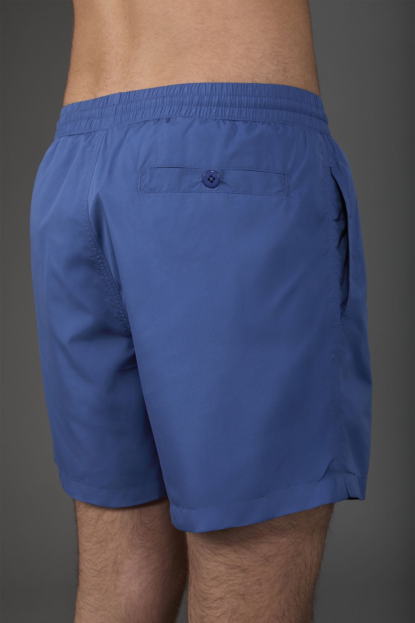 Einfarbige Herren-Badehose image number 3