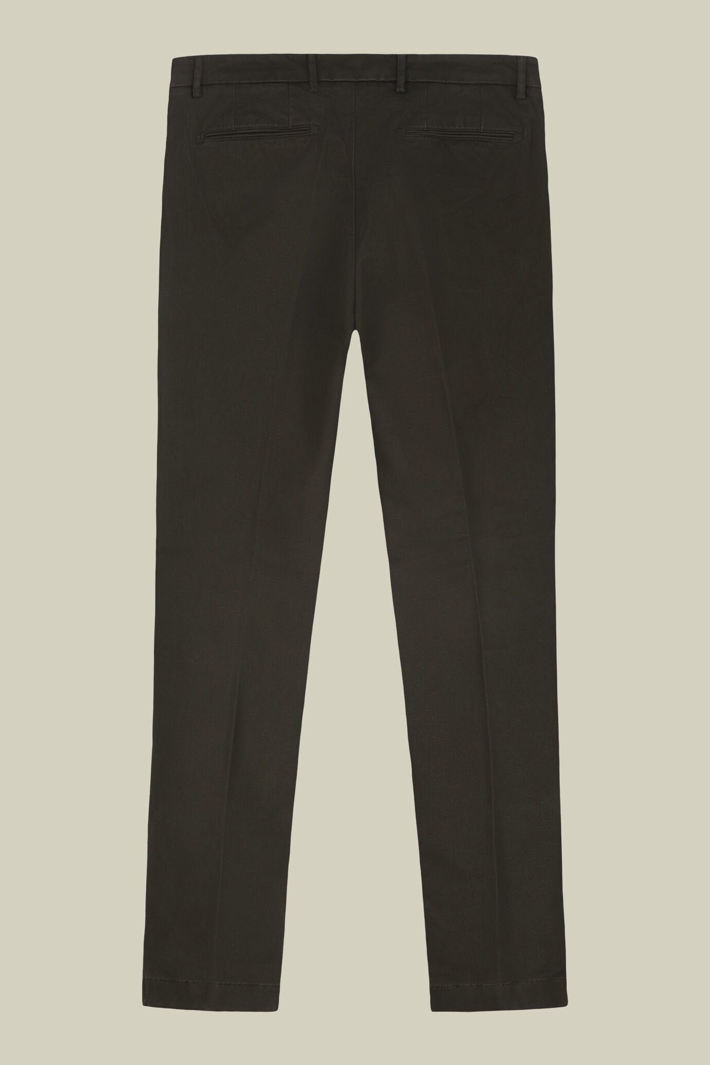 Pantalon chino classique pour homme construction en sergé extensible coupe regular fit image number 5