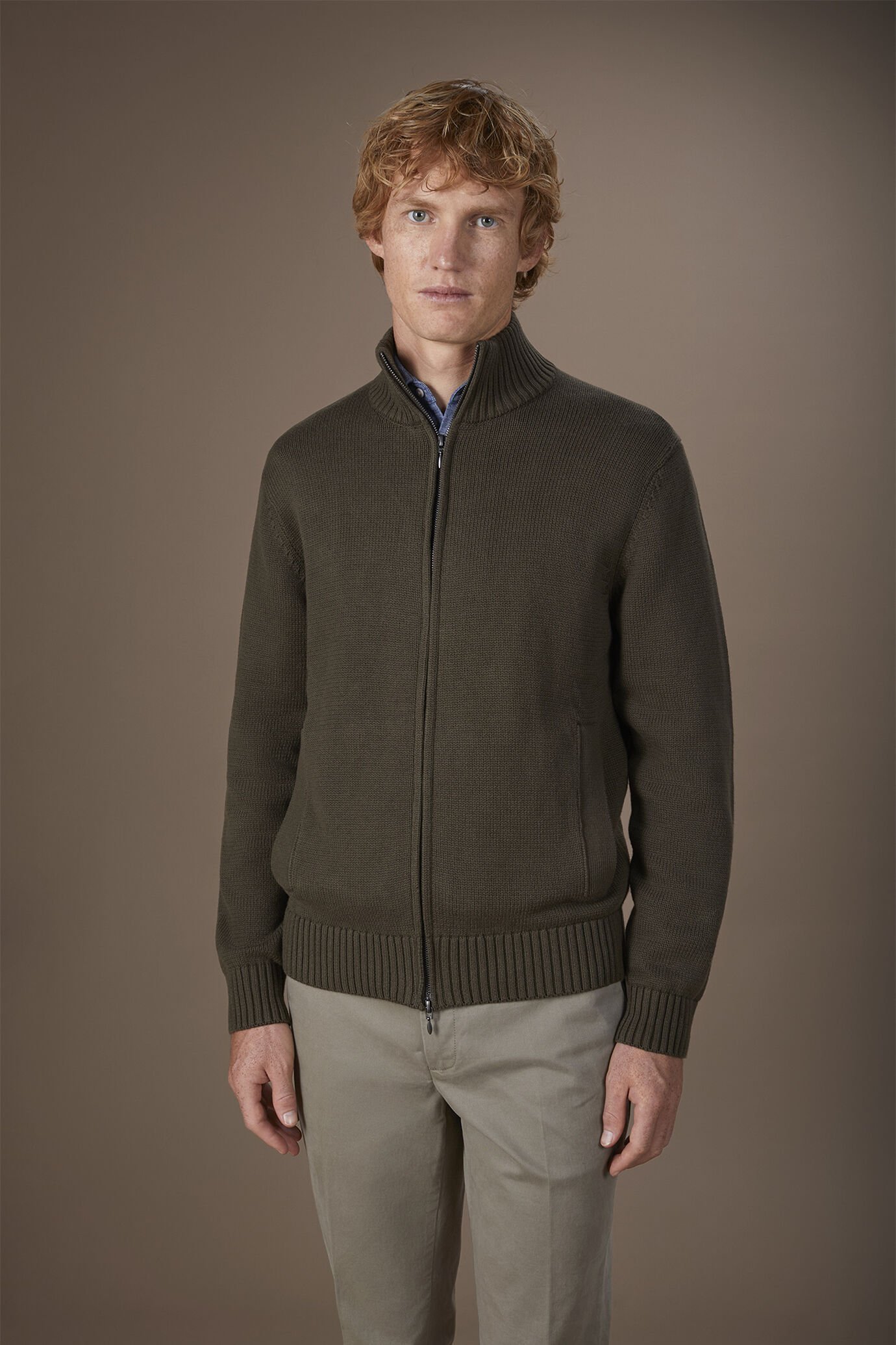 Cardigan pour homme 100 % coton avec fermeture à glissière coupe regular fit image number 0