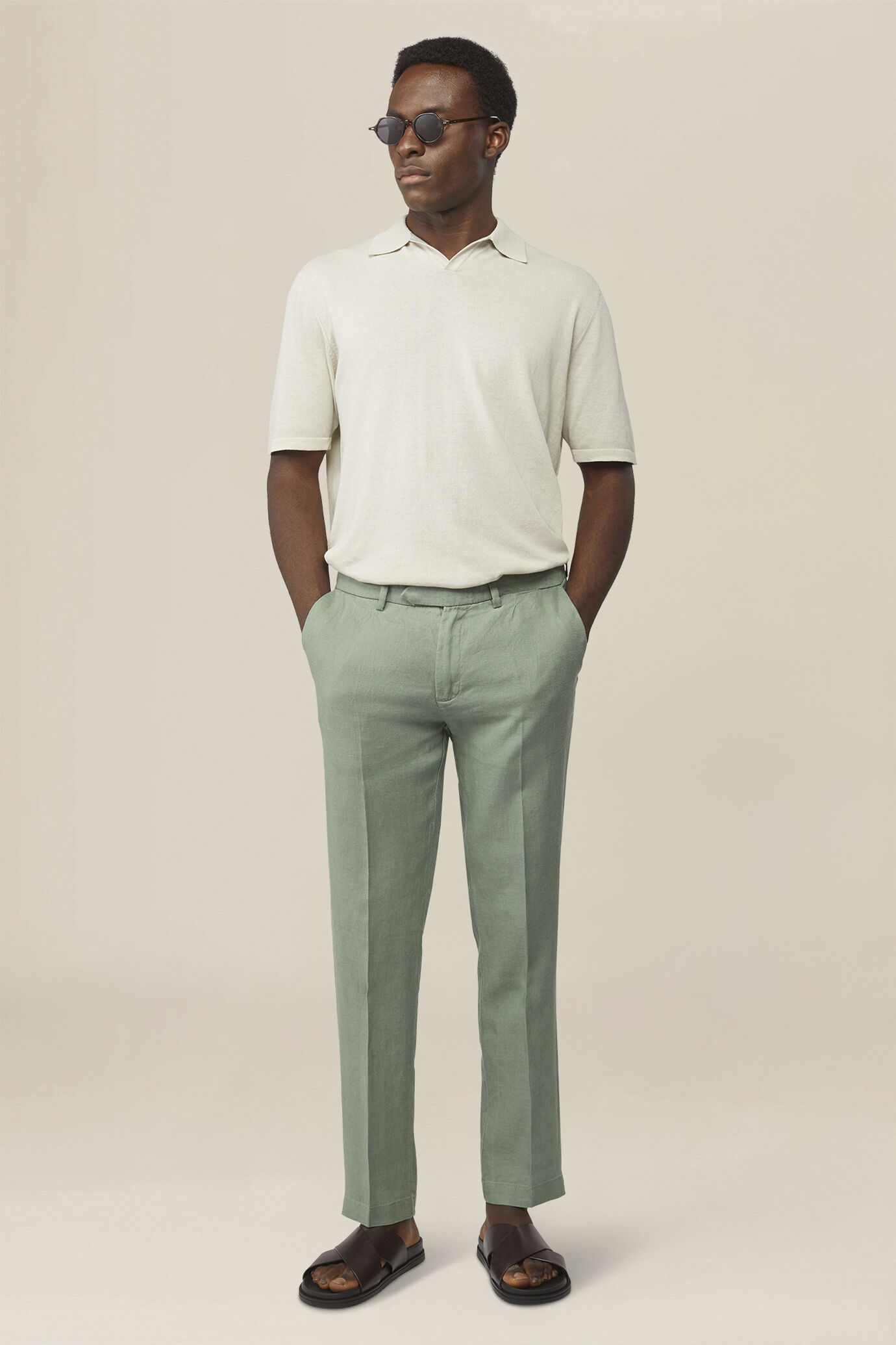Men's trousers 100% linen with two small pleats and concealed button image number 0