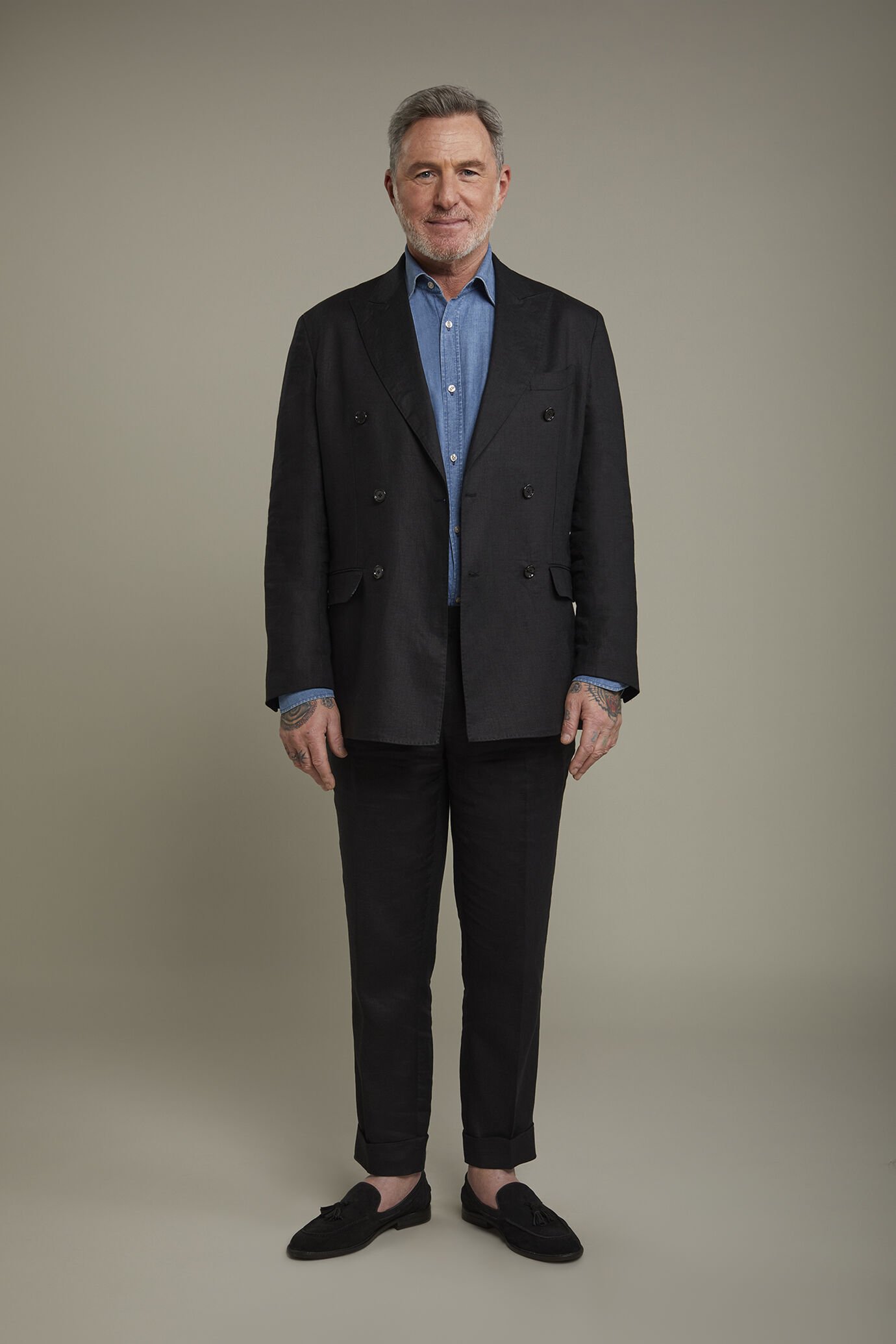 Abito uomo doppiopetto 100% lino regular fit image number 2