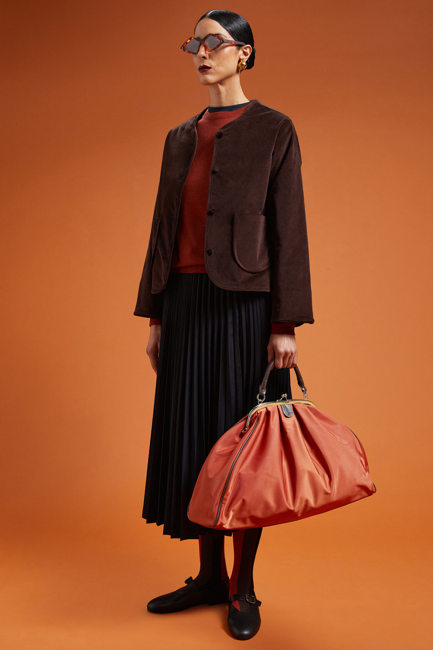 Sac de voyage pour femme en tissu technique avec détails en faux cuir