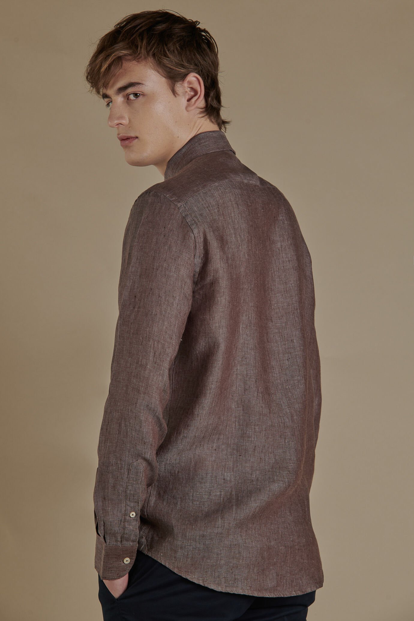 100% linen button down collar casual shirt image number 2
