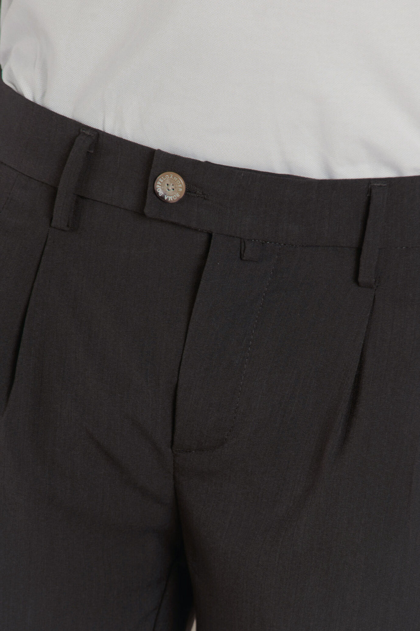 Pantaloni uomo con doppia pince image number 3