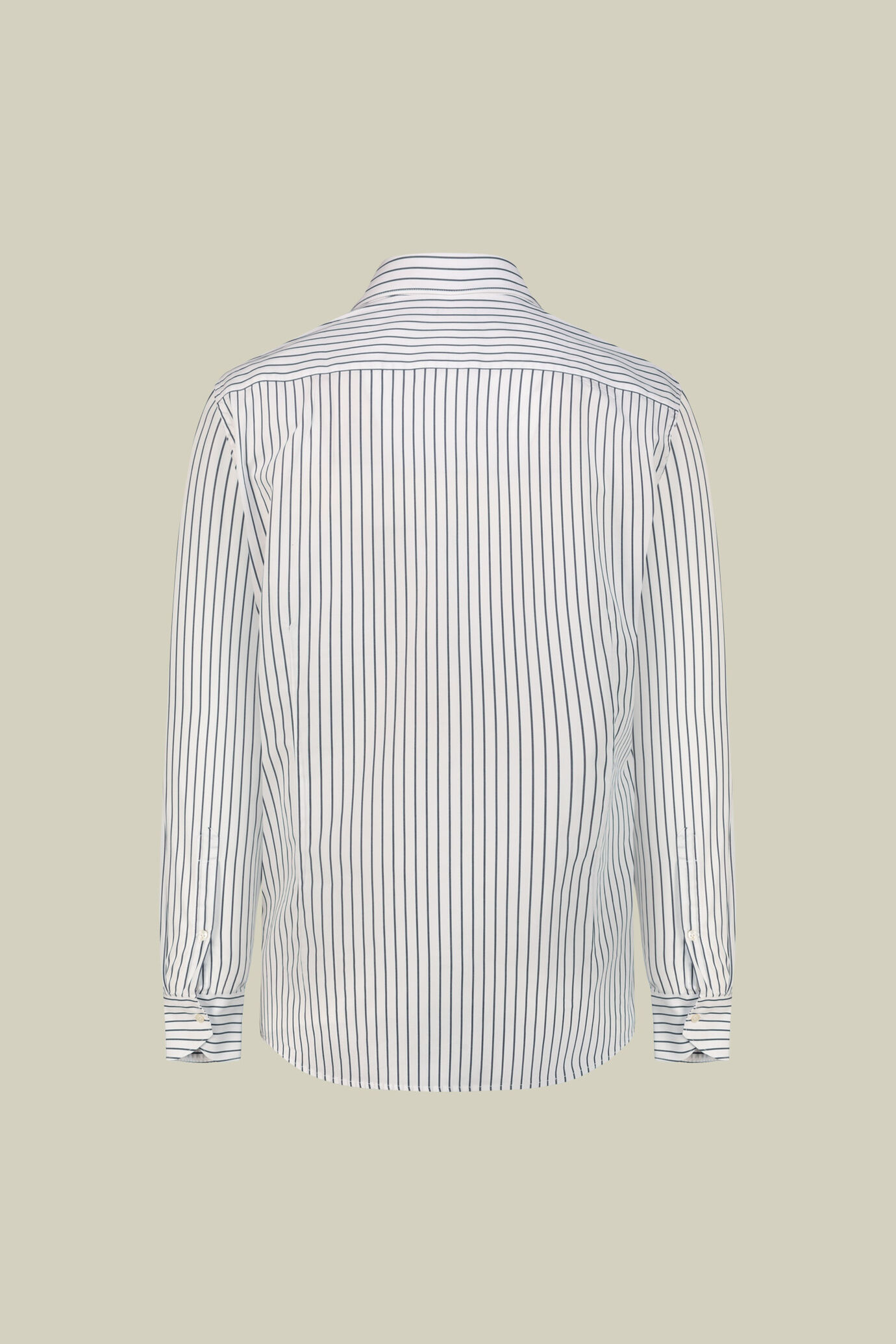 Men&rsquo;s regular-fit shirt in 100% yarn-dyed cotton with wide stripes image number 6