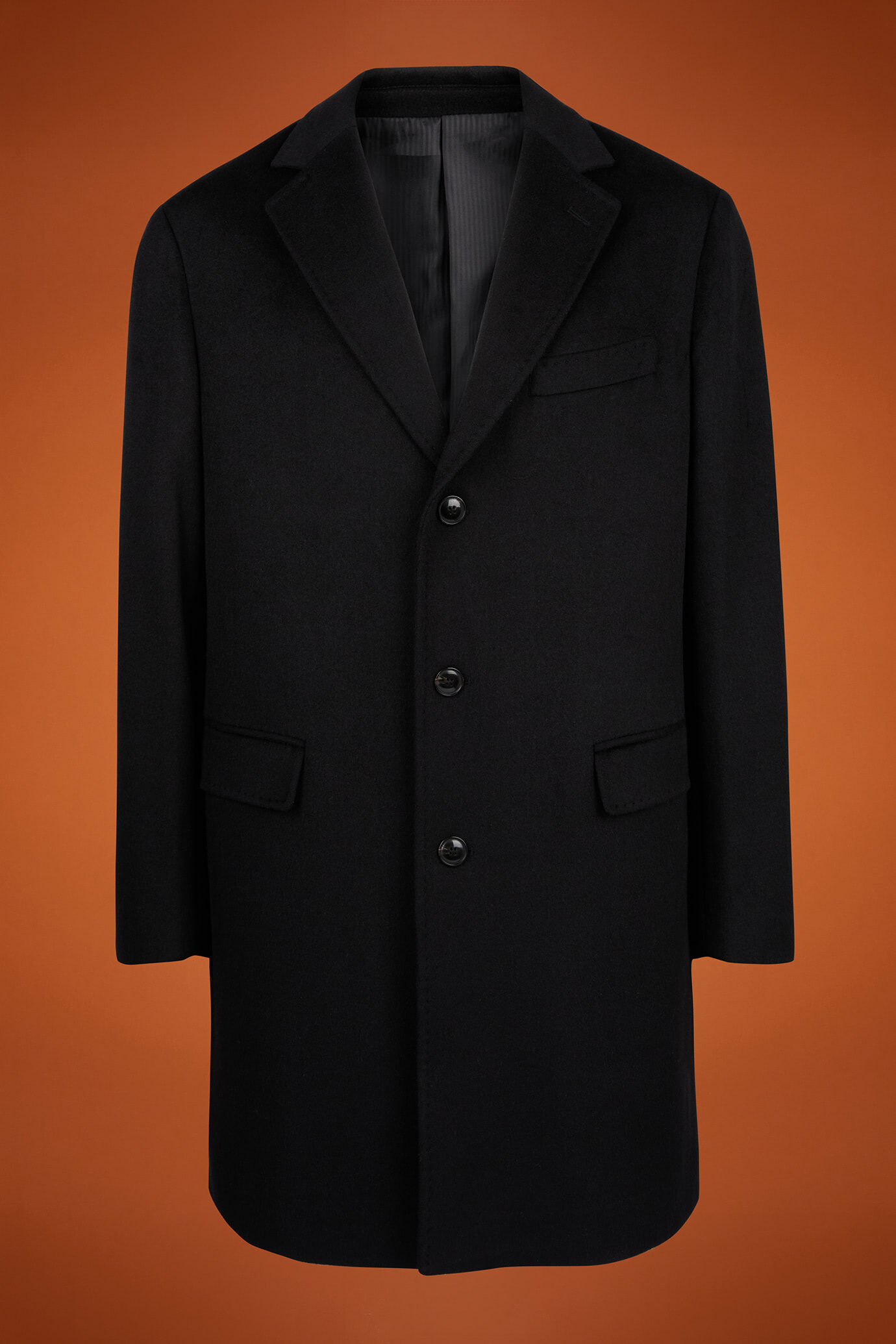 Manteau classique à simple boutonnage pour homme, en polylaine, coupe classique image number 4