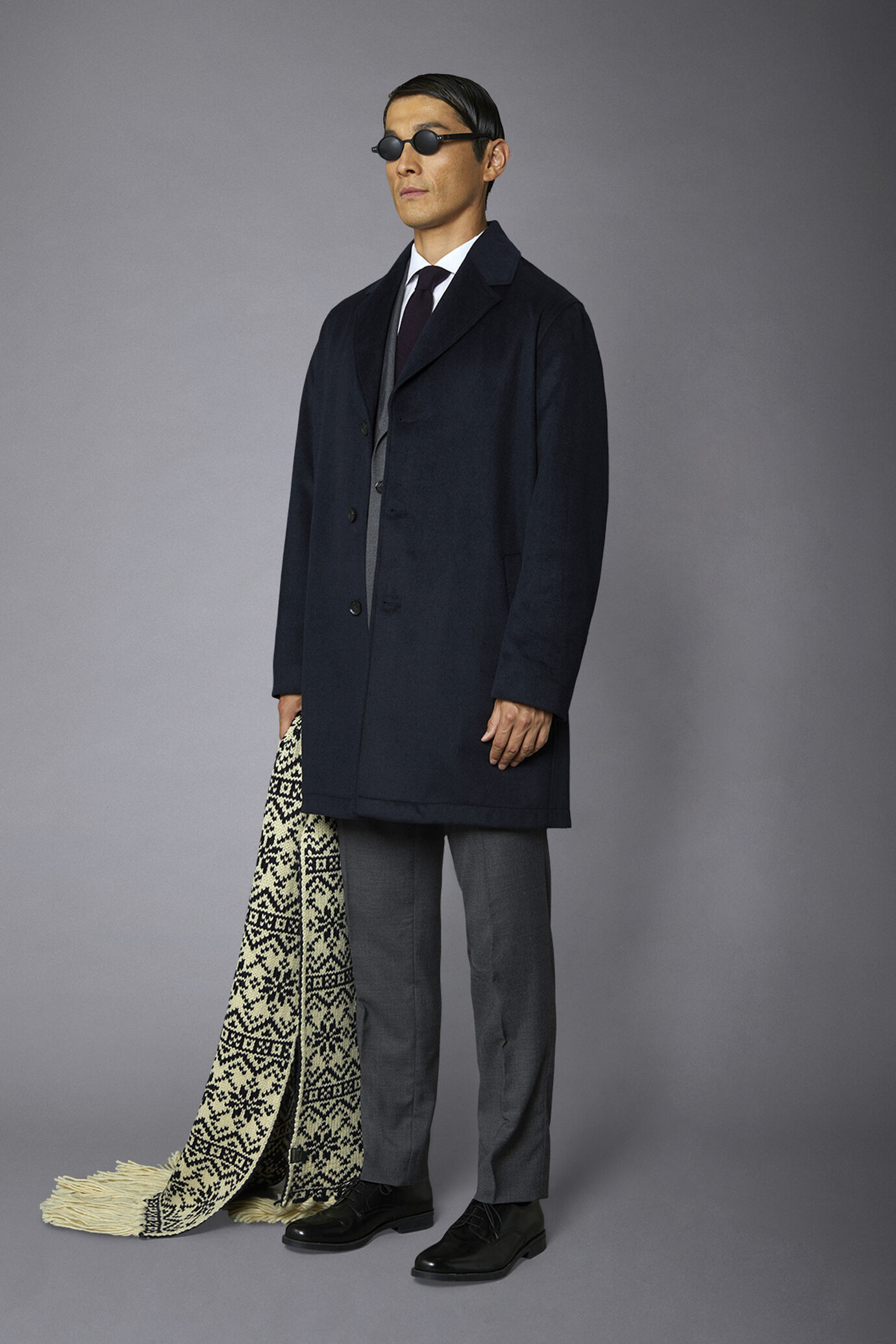Klassischer einreihiger Mantel aus einer Wollmischung image number 1