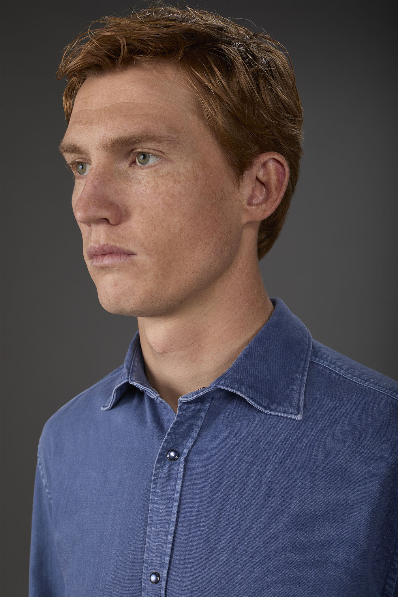 Camicia uomo casual collo classico tessuto chambray