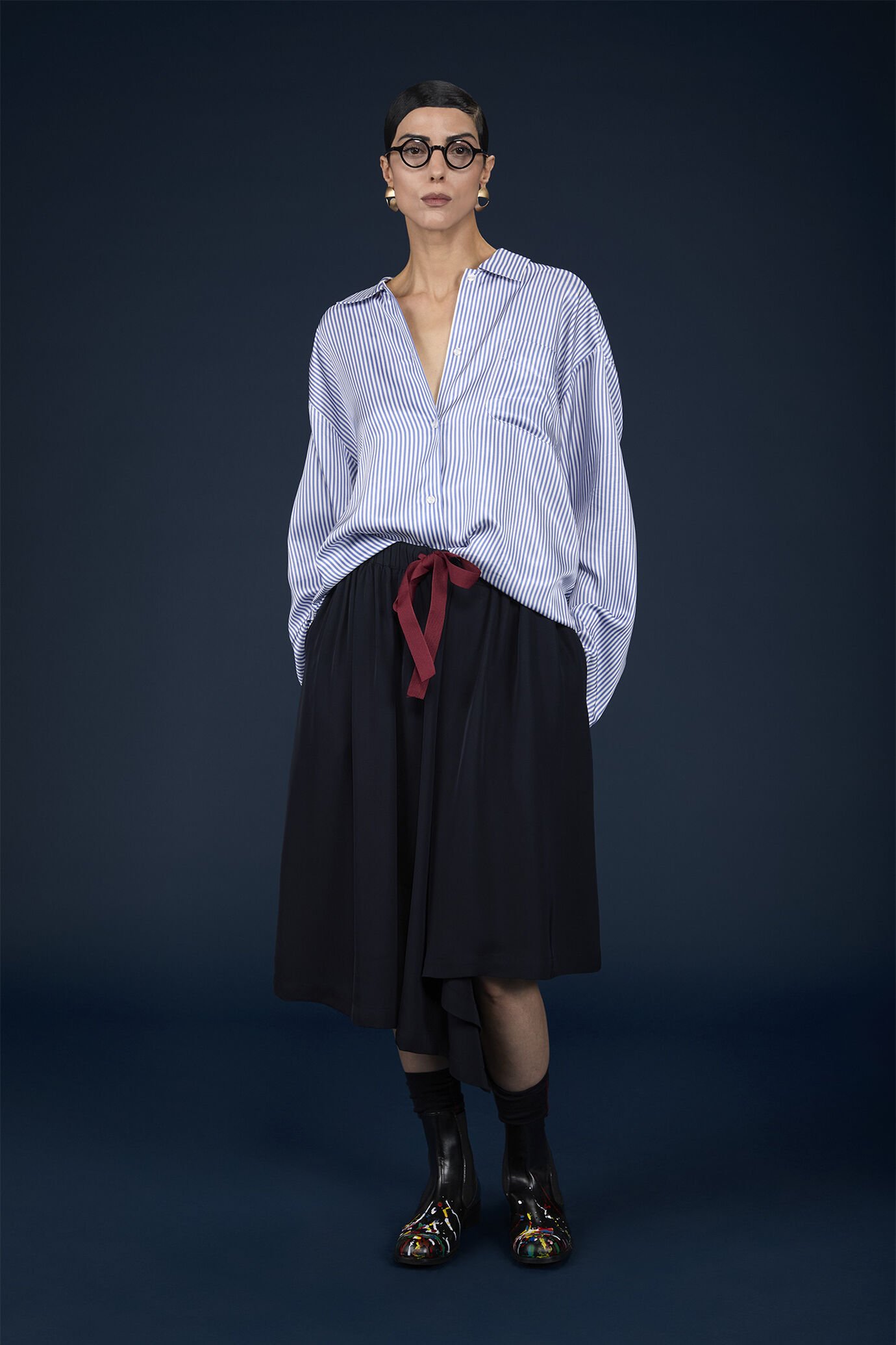 Oversized Pyjamashirt für Damen aus gestreiftem, bedrucktem Stoff