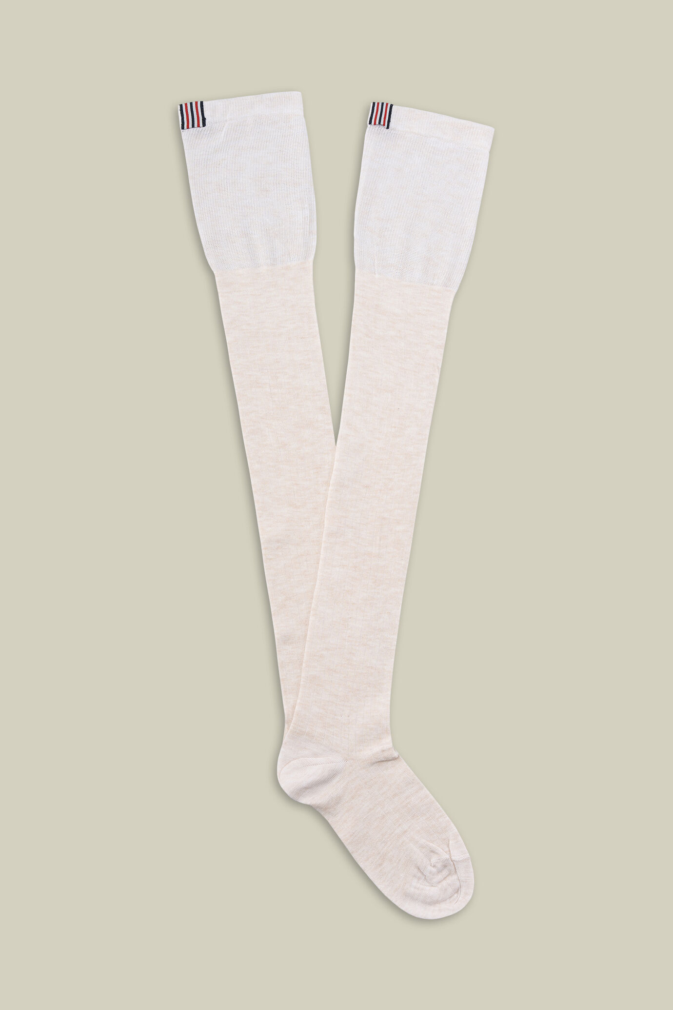 Chaussettes hautes unies pour femme avec côtes et drapeau en partie arrière image number 0